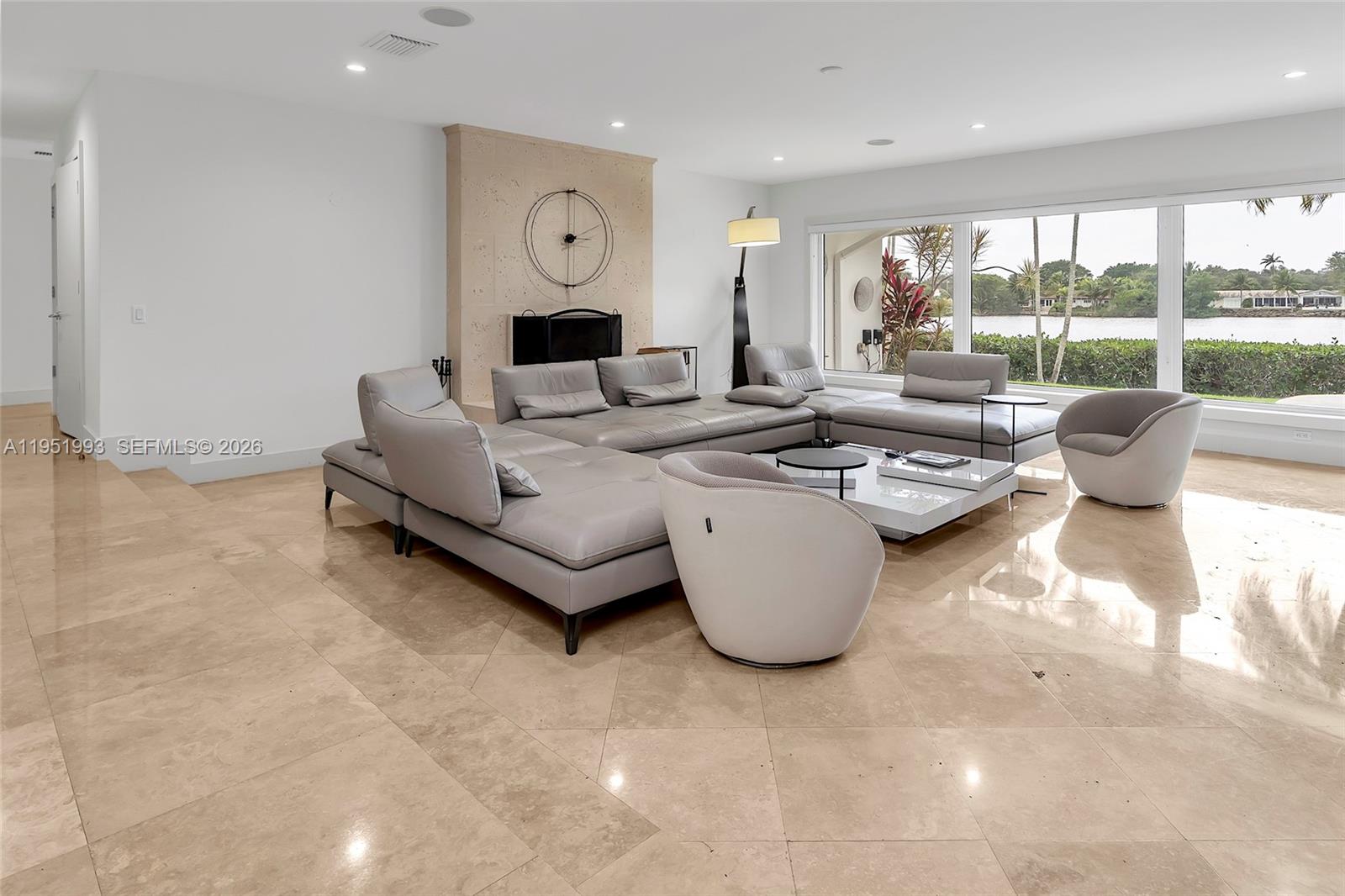 415 Rovino Ave Coral Gables, FL 33156