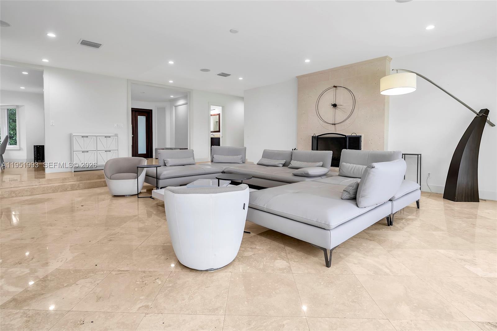 415 Rovino Ave Coral Gables, FL 33156