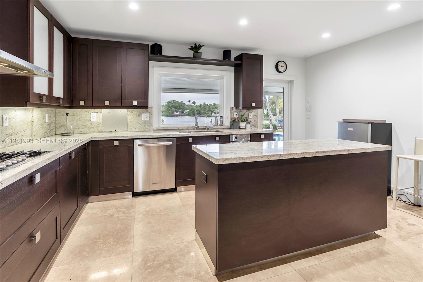 415 Rovino Ave Coral Gables, FL 33156