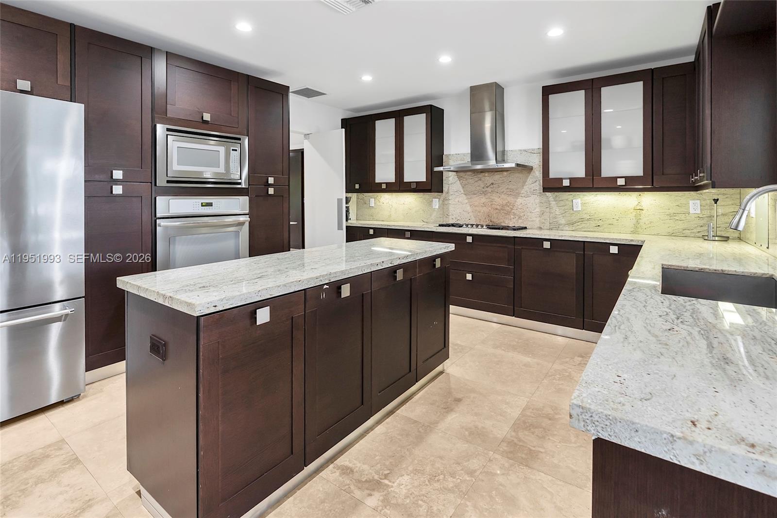 415 Rovino Ave Coral Gables, FL 33156