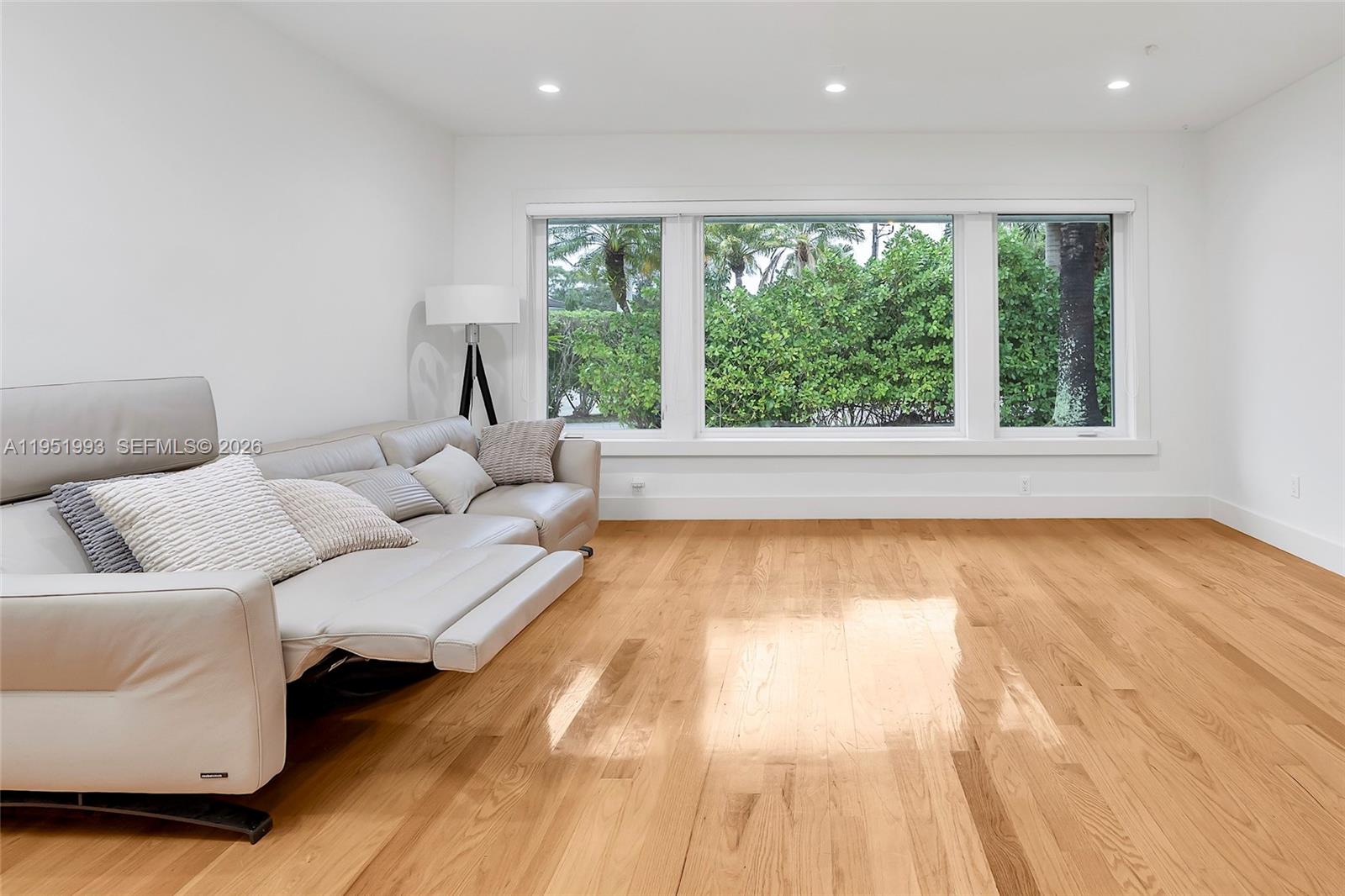 415 Rovino Ave Coral Gables, FL 33156