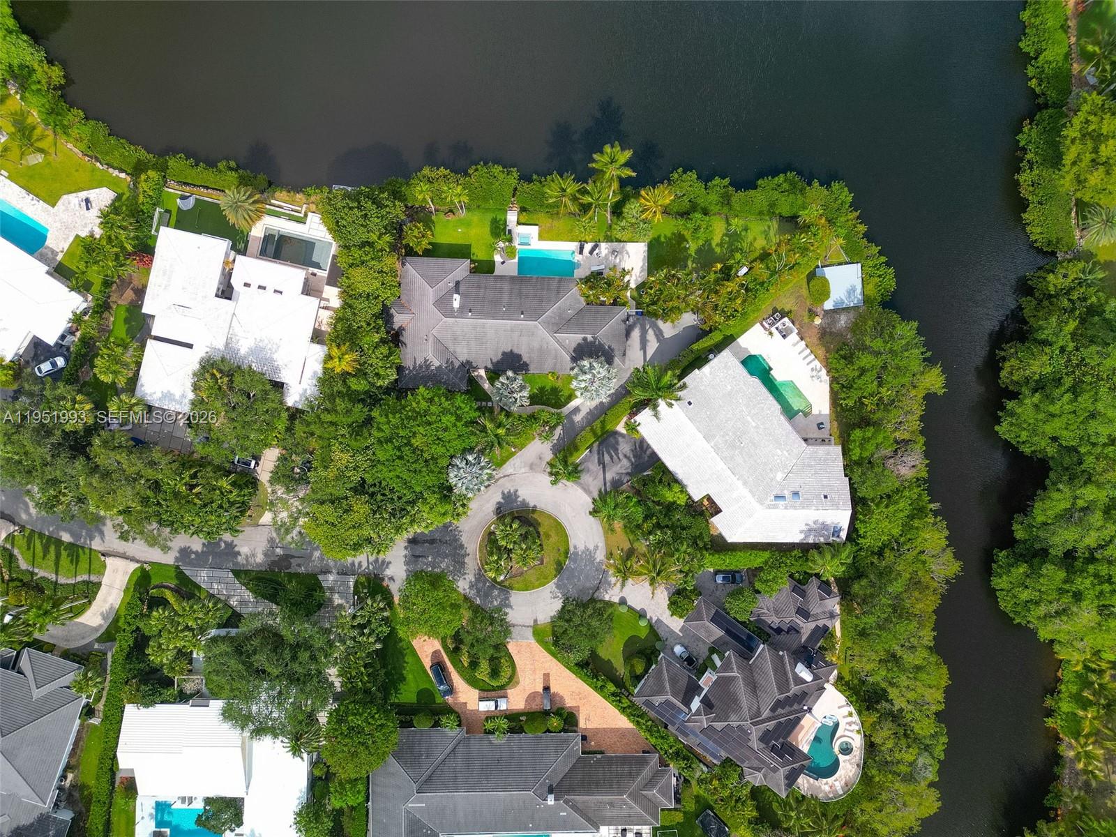 415 Rovino Ave Coral Gables, FL 33156