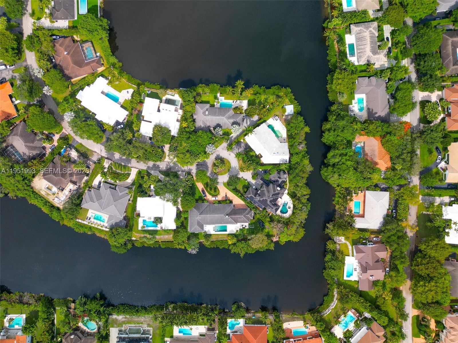 415 Rovino Ave Coral Gables, FL 33156