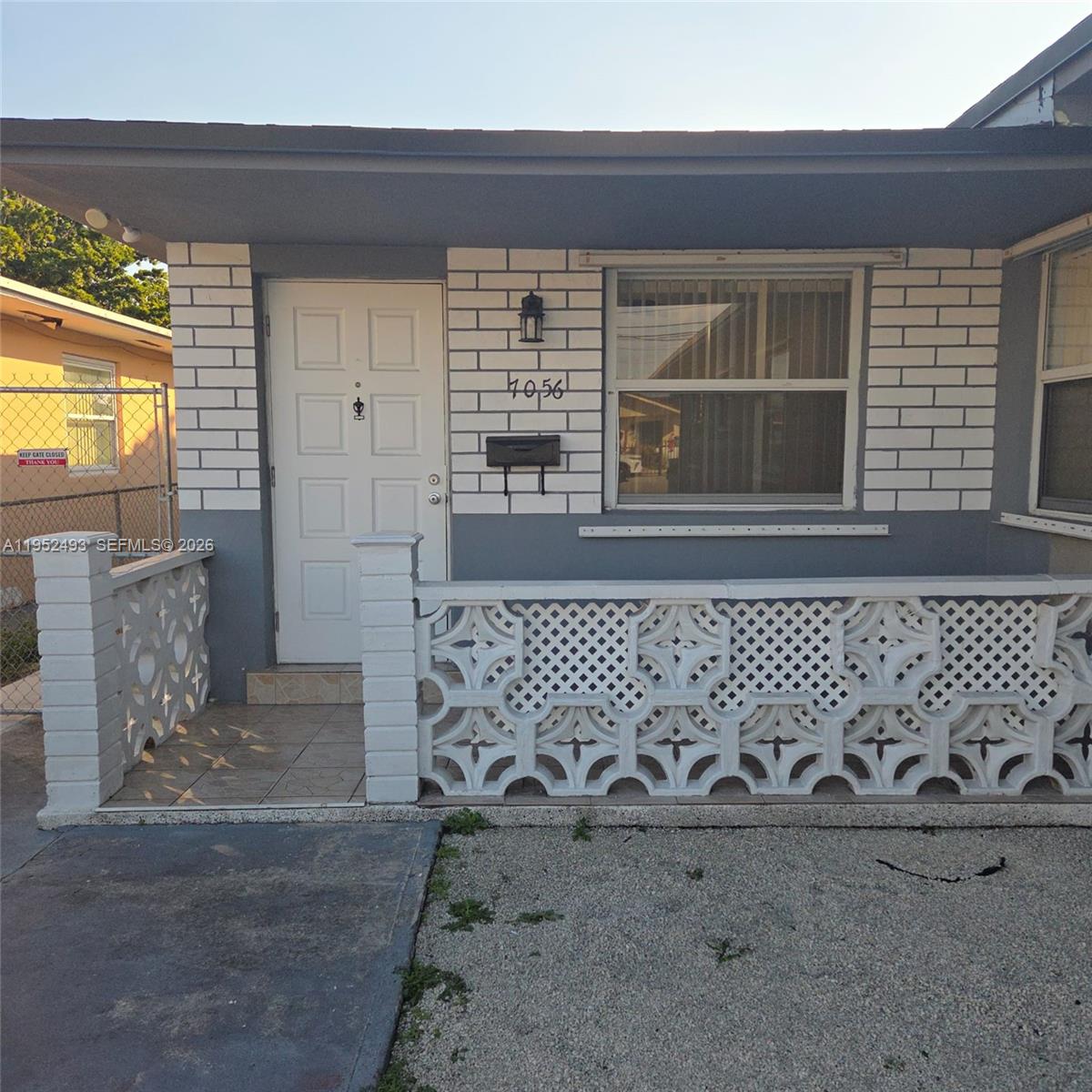 7056 SW 22nd St Miami, FL 33155