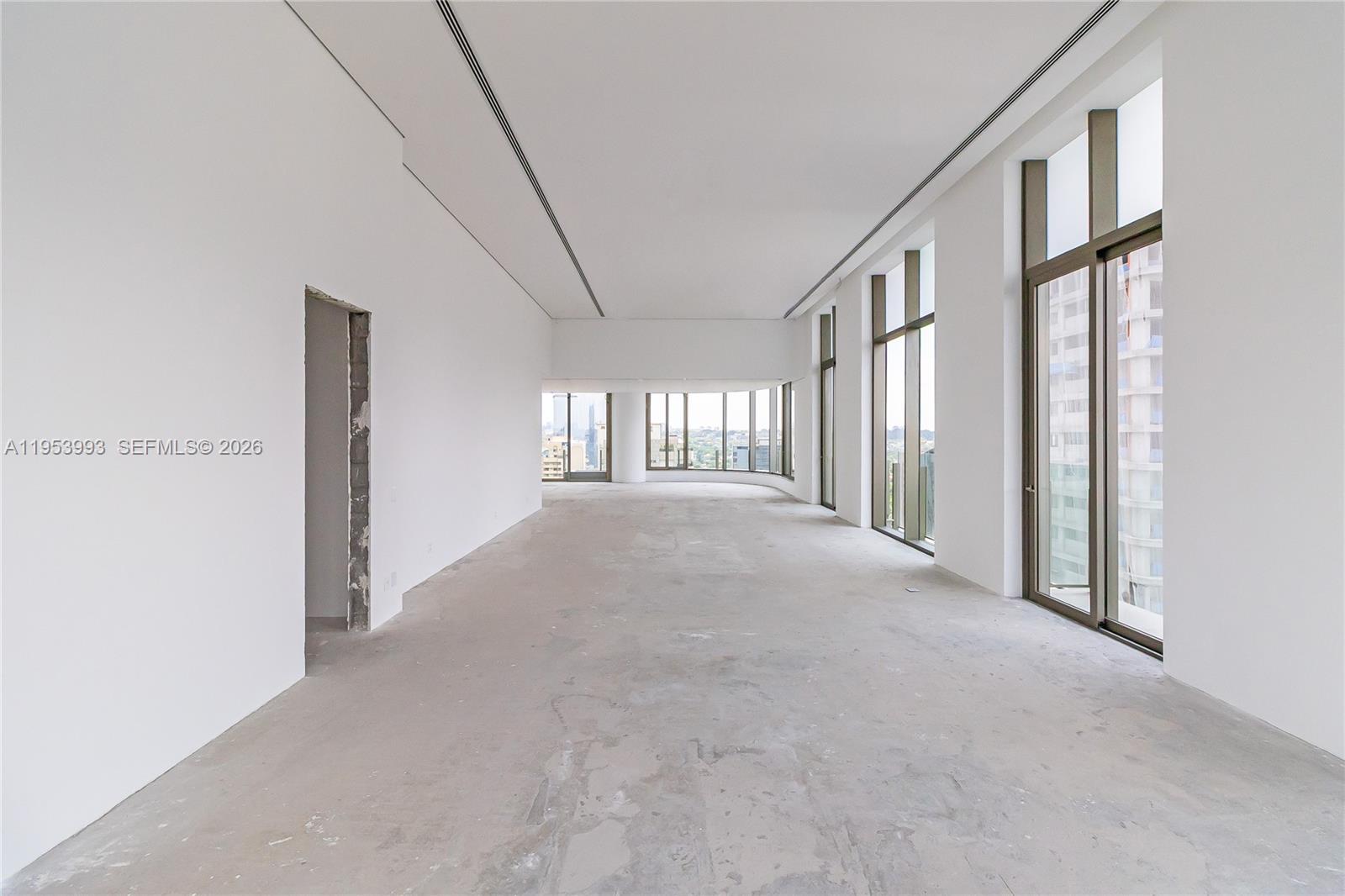 303 Rua Lopes Neto #21/22 