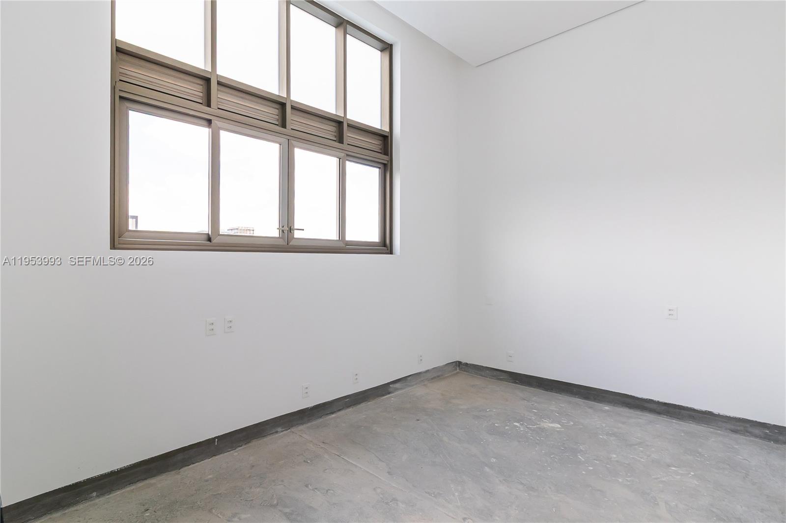 303 Rua Lopes Neto #21/22 