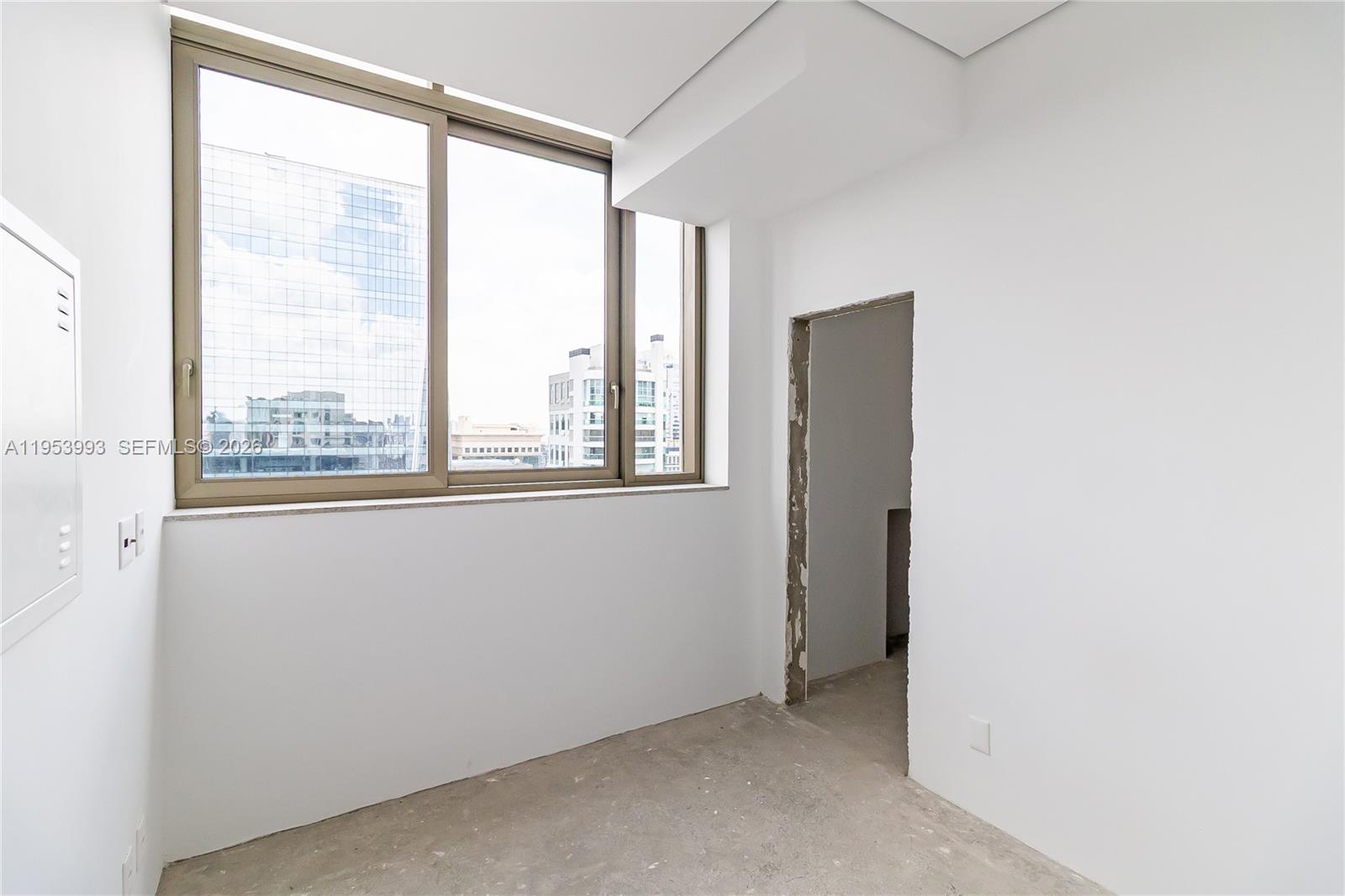 303 Rua Lopes Neto #21/22 