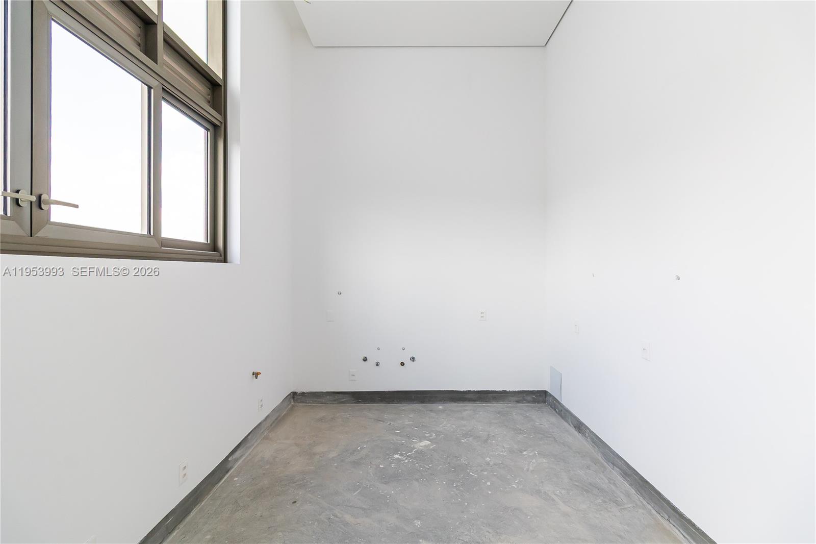 303 Rua Lopes Neto #21/22 