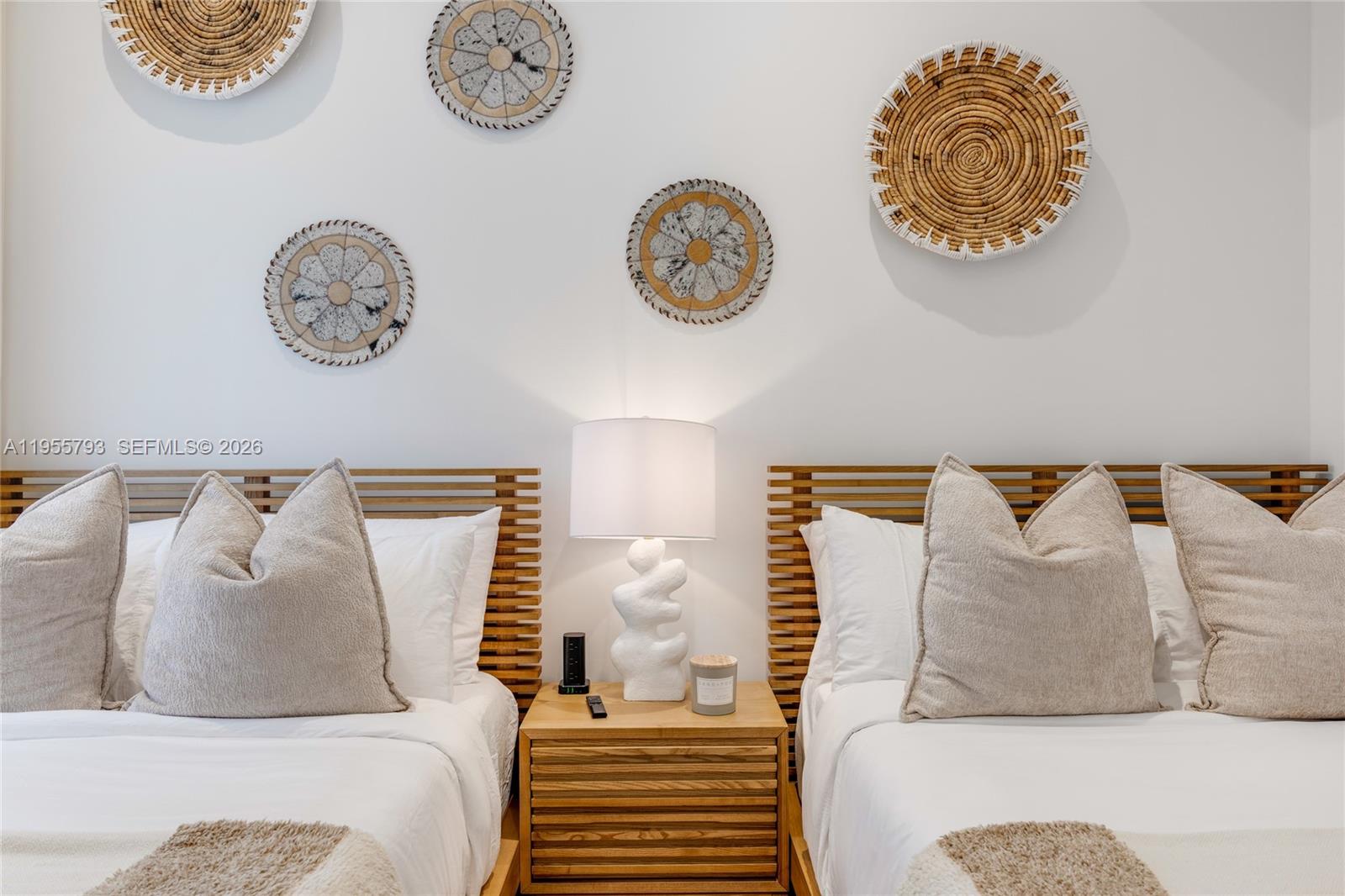 1000 NW 9th Ct Miami, FL 33136