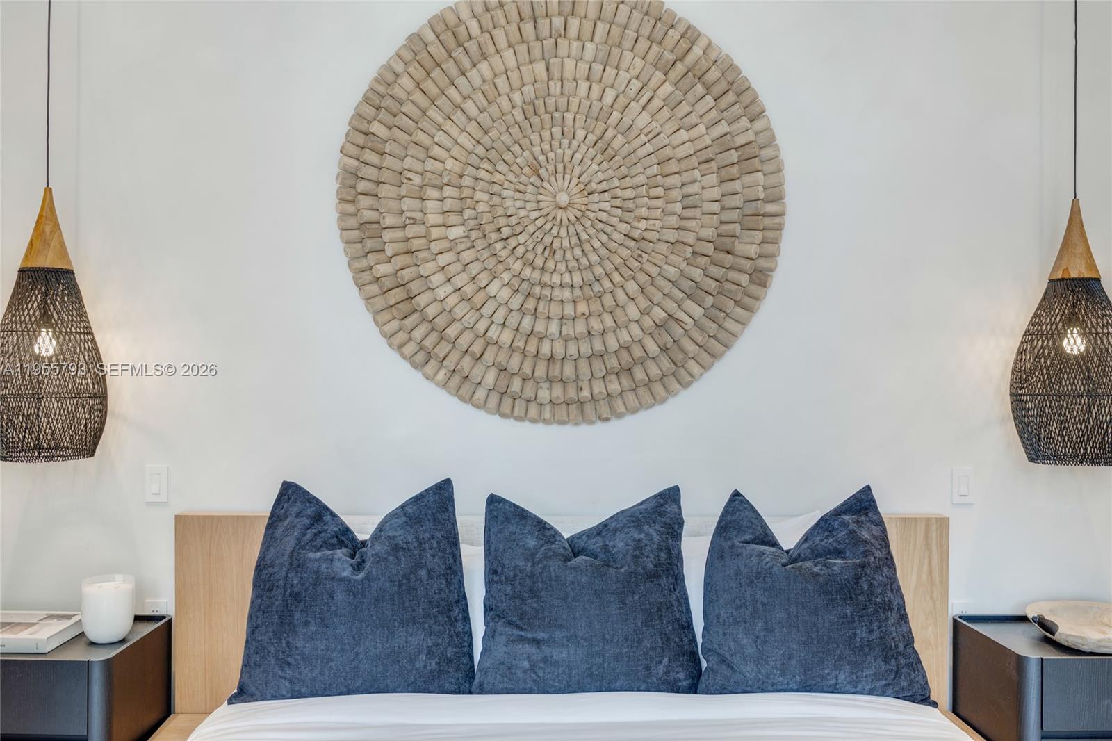 1000 NW 9th Ct Miami, FL 33136