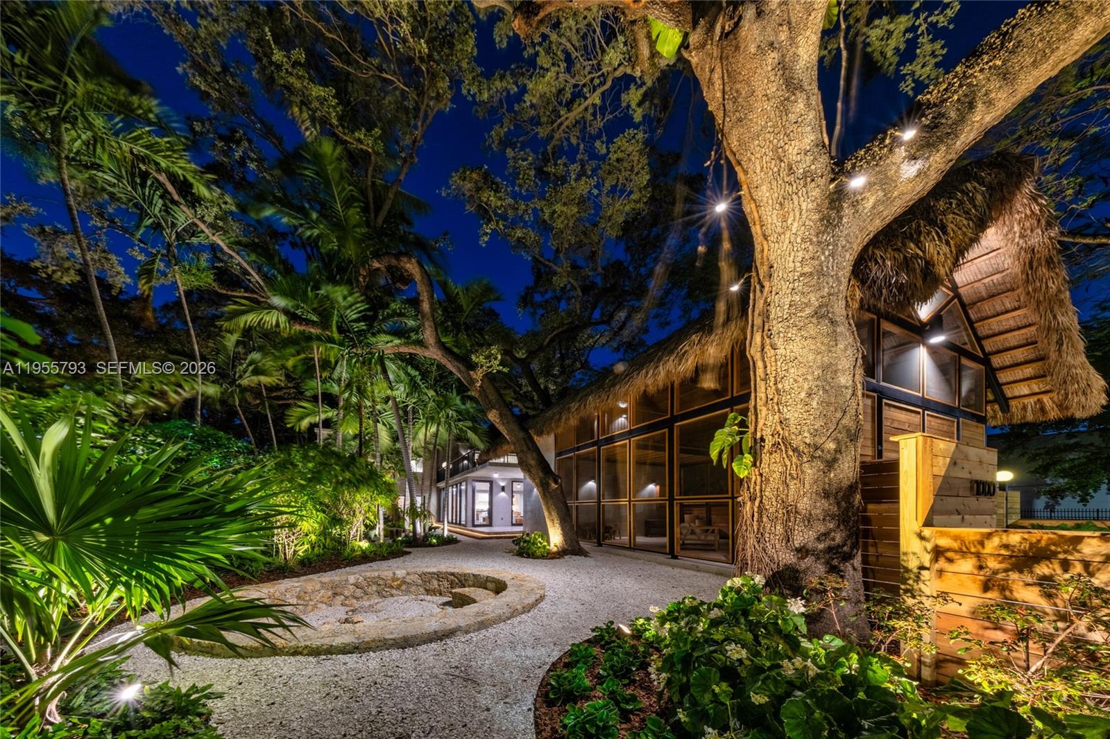 1000 NW 9th Ct Miami, FL 33136