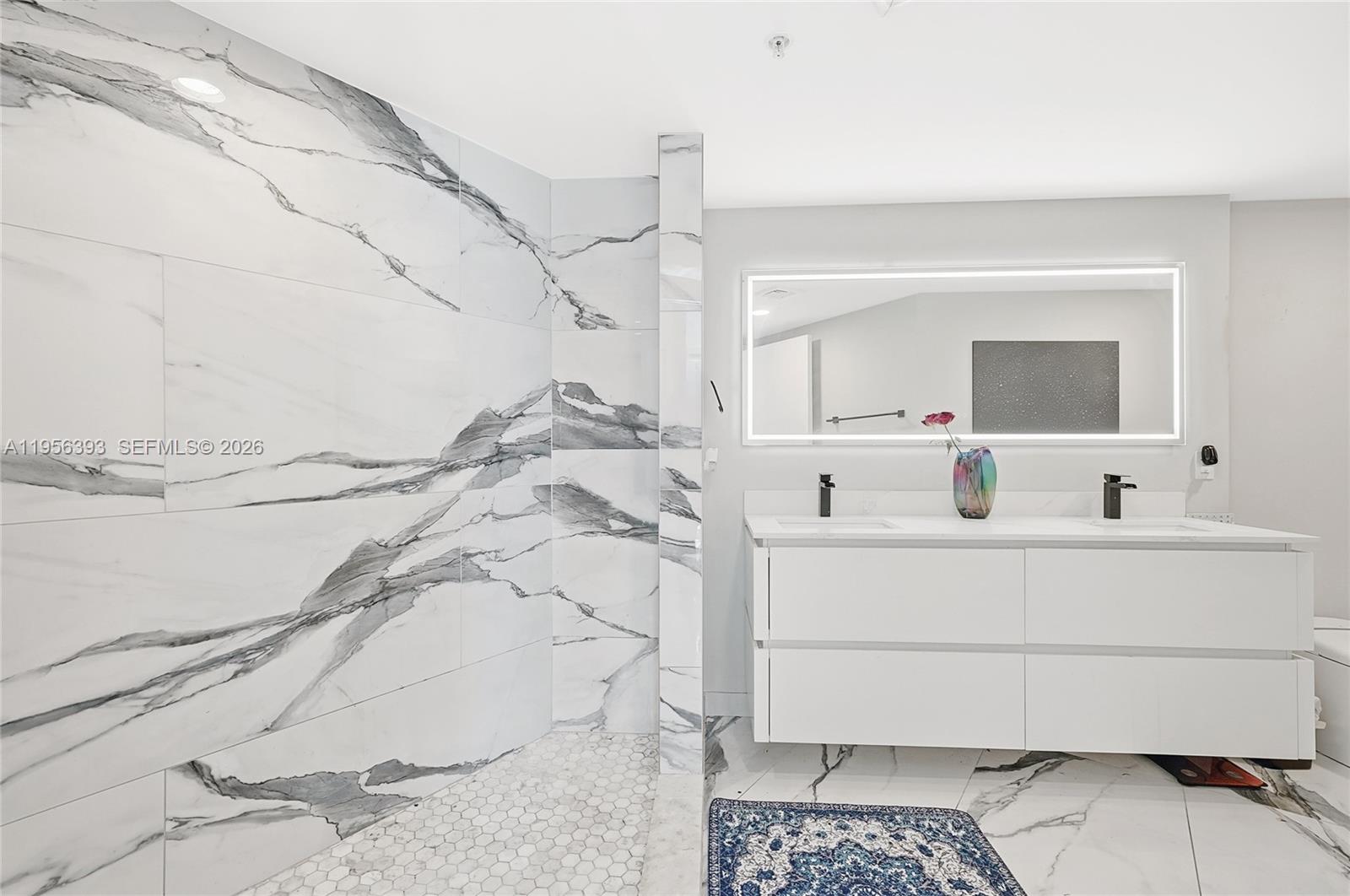 1881 79th St Cswy #1705 North Bay Village, FL 33141