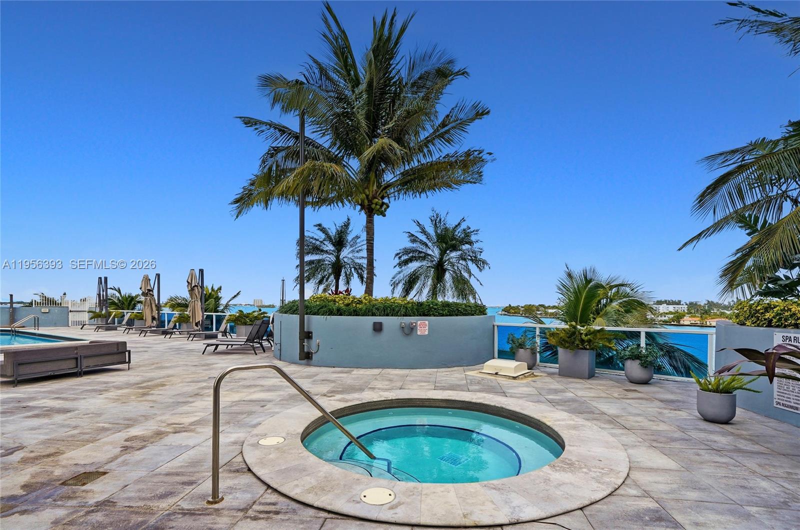 1881 79th St Cswy #1705 North Bay Village, FL 33141