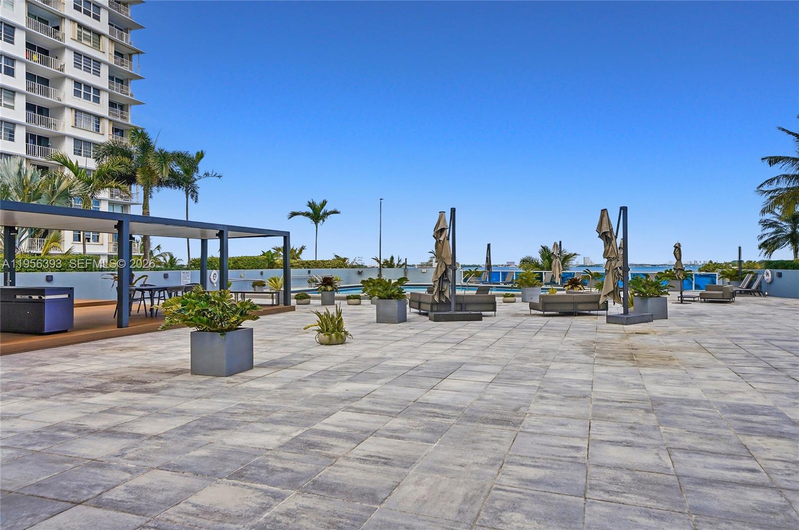 1881 79th St Cswy #1705 North Bay Village, FL 33141