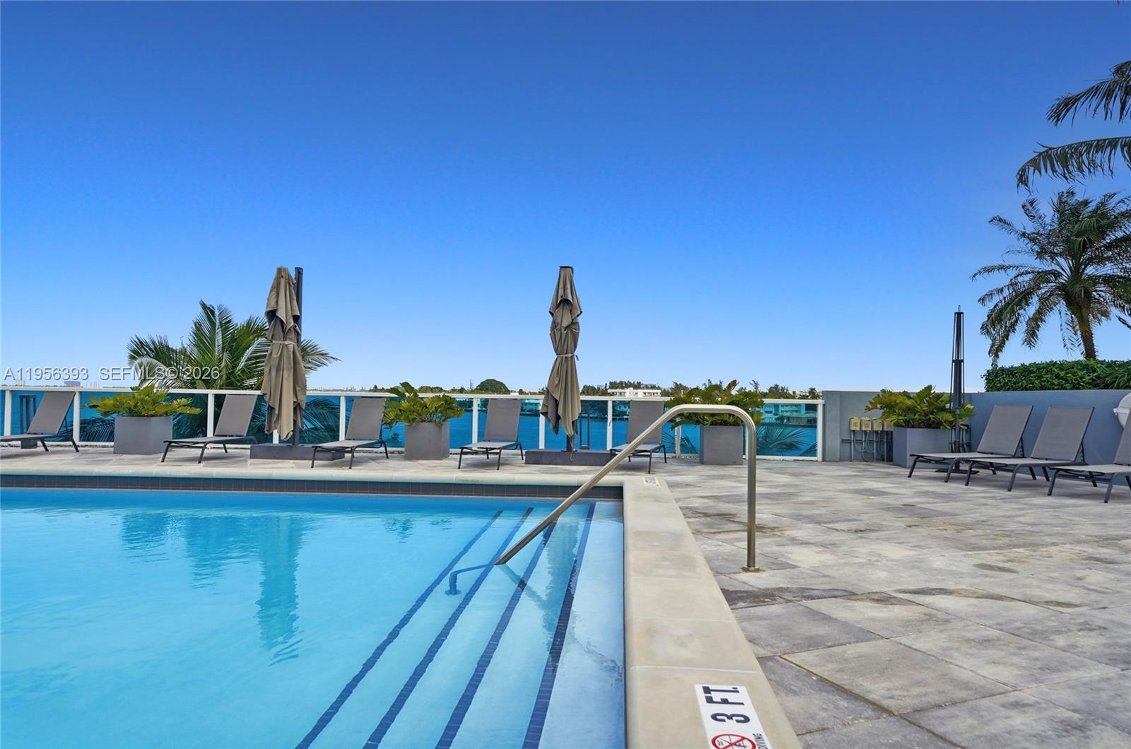 1881 79th St Cswy #1705 North Bay Village, FL 33141