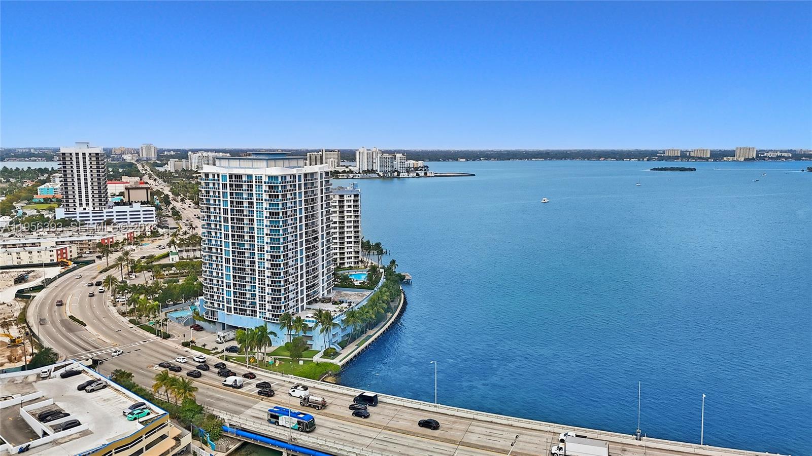 1881 79th St Cswy #1705 North Bay Village, FL 33141