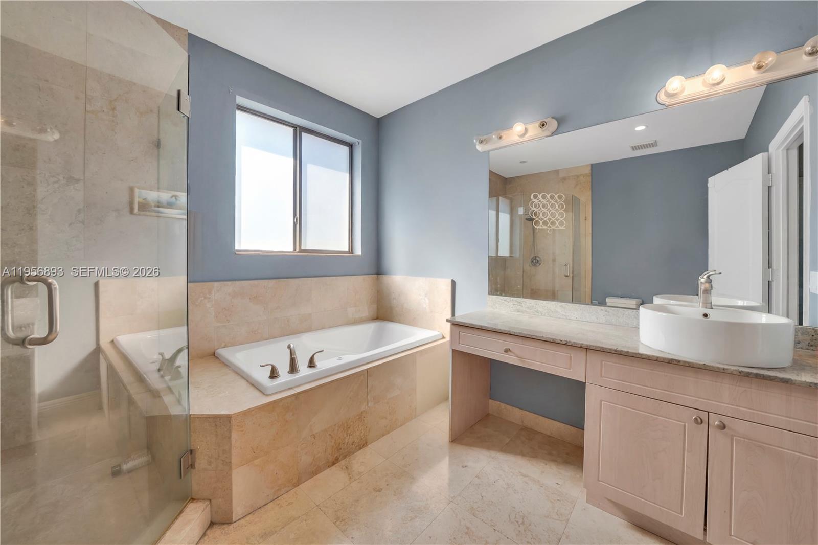 2654 SW 31st Pl #2654 Miami, FL 33133