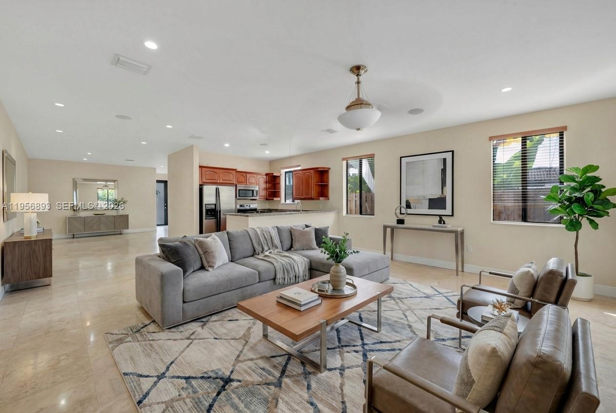 2654 SW 31st Pl #2654 Miami, FL 33133