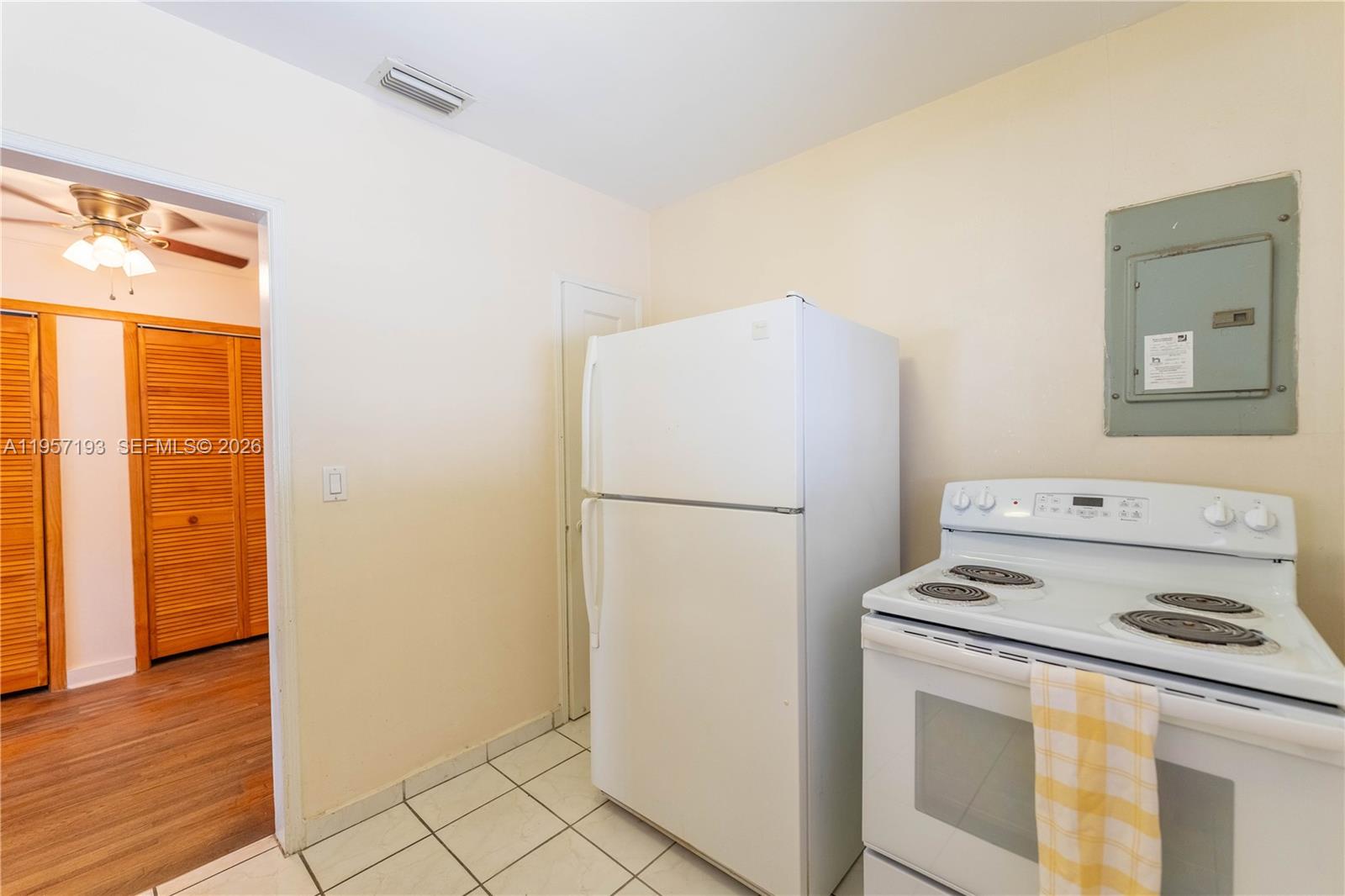 4381 SW 5th Ter Miami, FL 33134