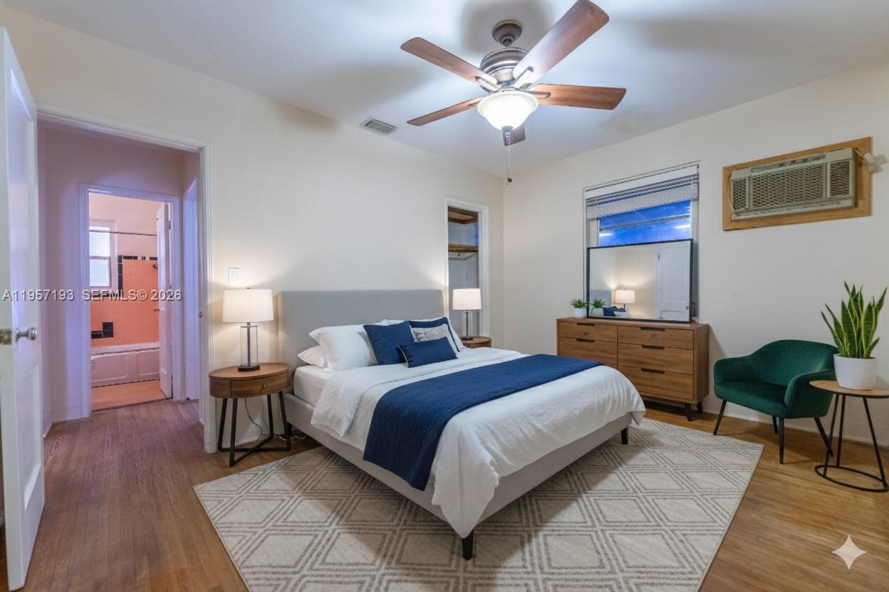 4381 SW 5th Ter Miami, FL 33134