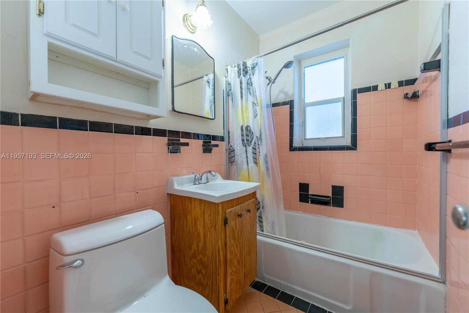 4381 SW 5th Ter Miami, FL 33134