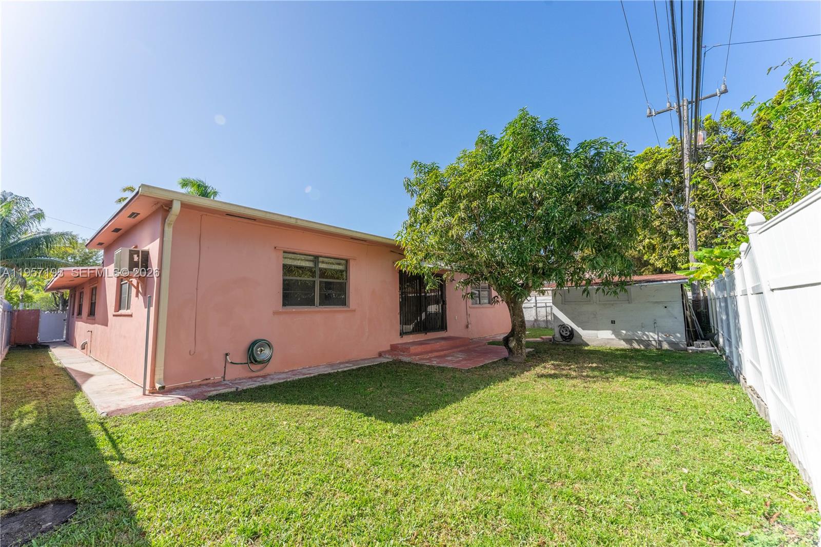 4381 SW 5th Ter Miami, FL 33134
