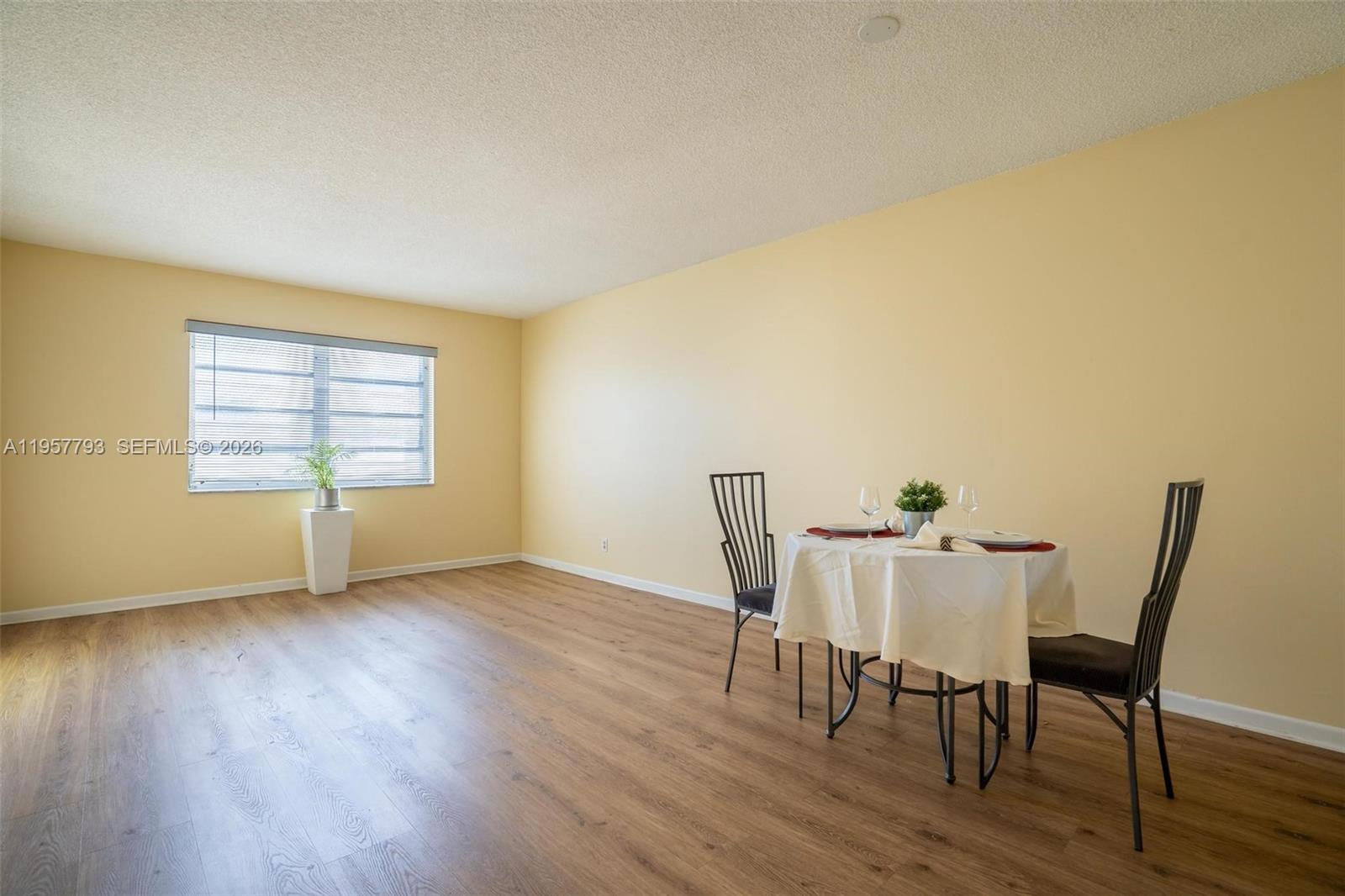 200 Ashbury Rd #205 Hollywood, FL 33024