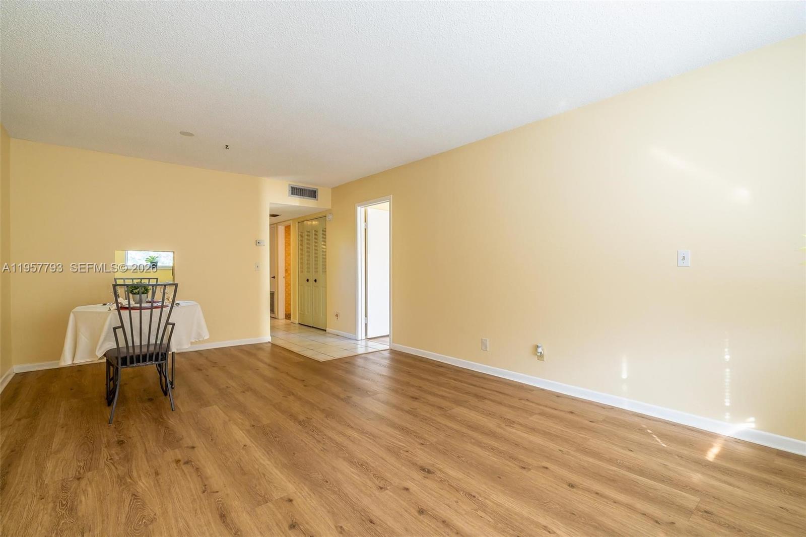 200 Ashbury Rd #205 Hollywood, FL 33024