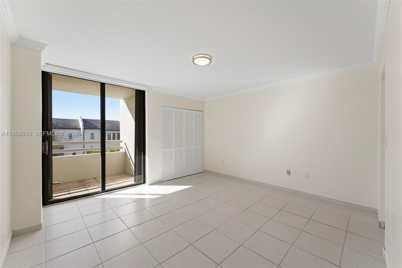 441 Valencia Ave #302 Coral Gables, FL 33134