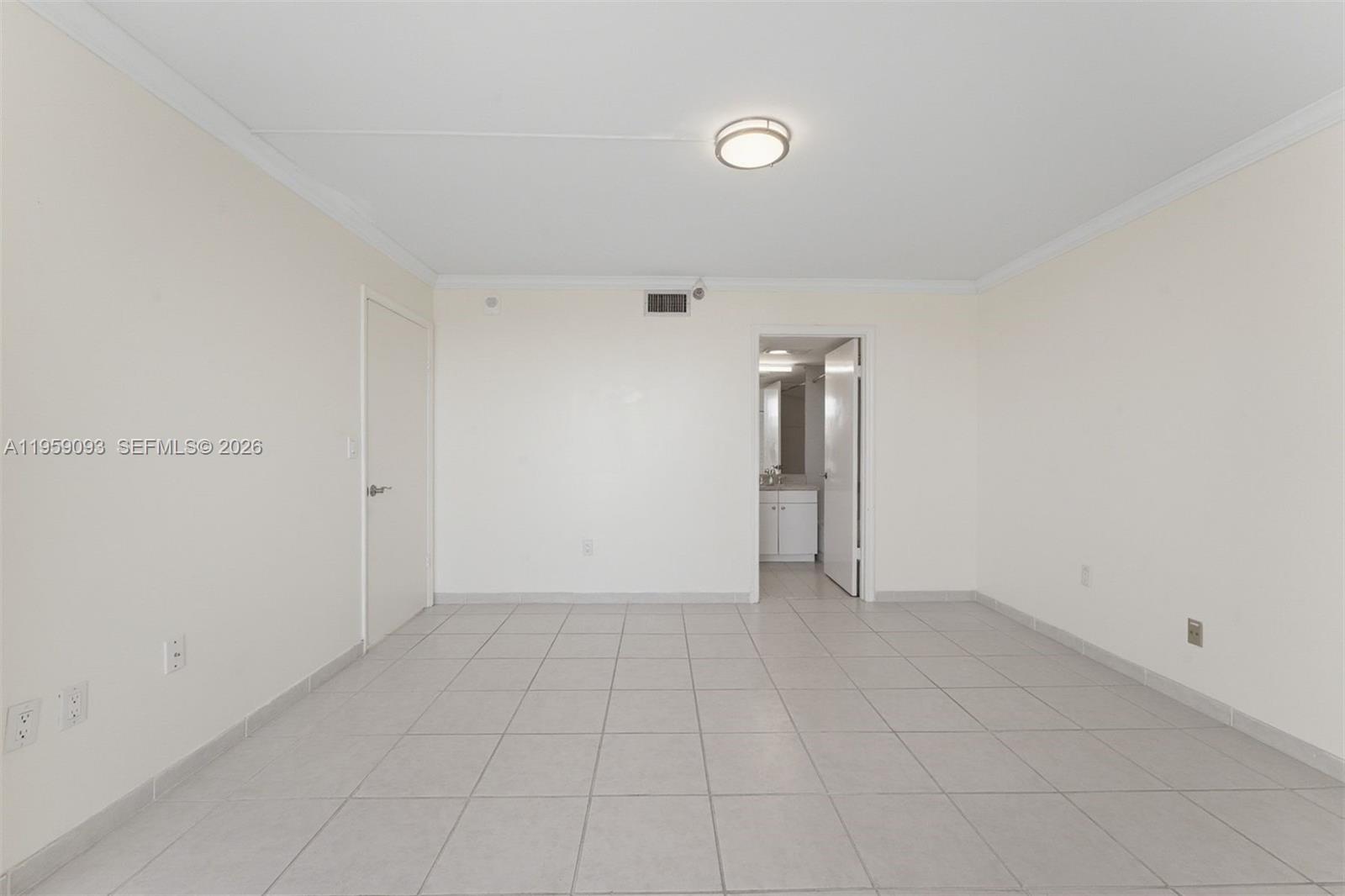 441 Valencia Ave #302 Coral Gables, FL 33134