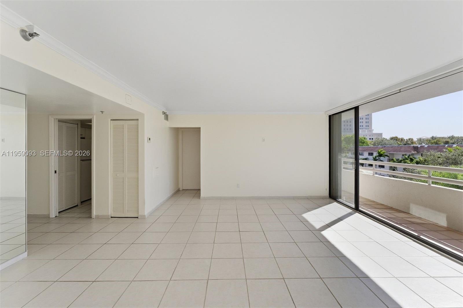 441 Valencia Ave #302 Coral Gables, FL 33134