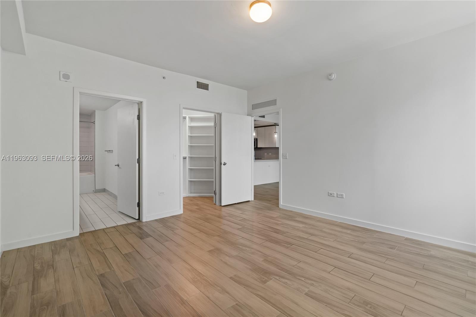 image Nine at Mary Brickell Village16