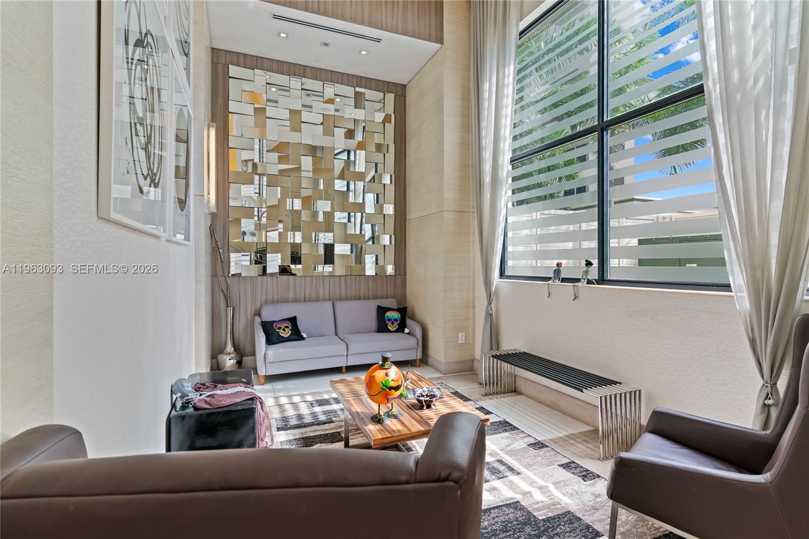 image Nine at Mary Brickell Village32