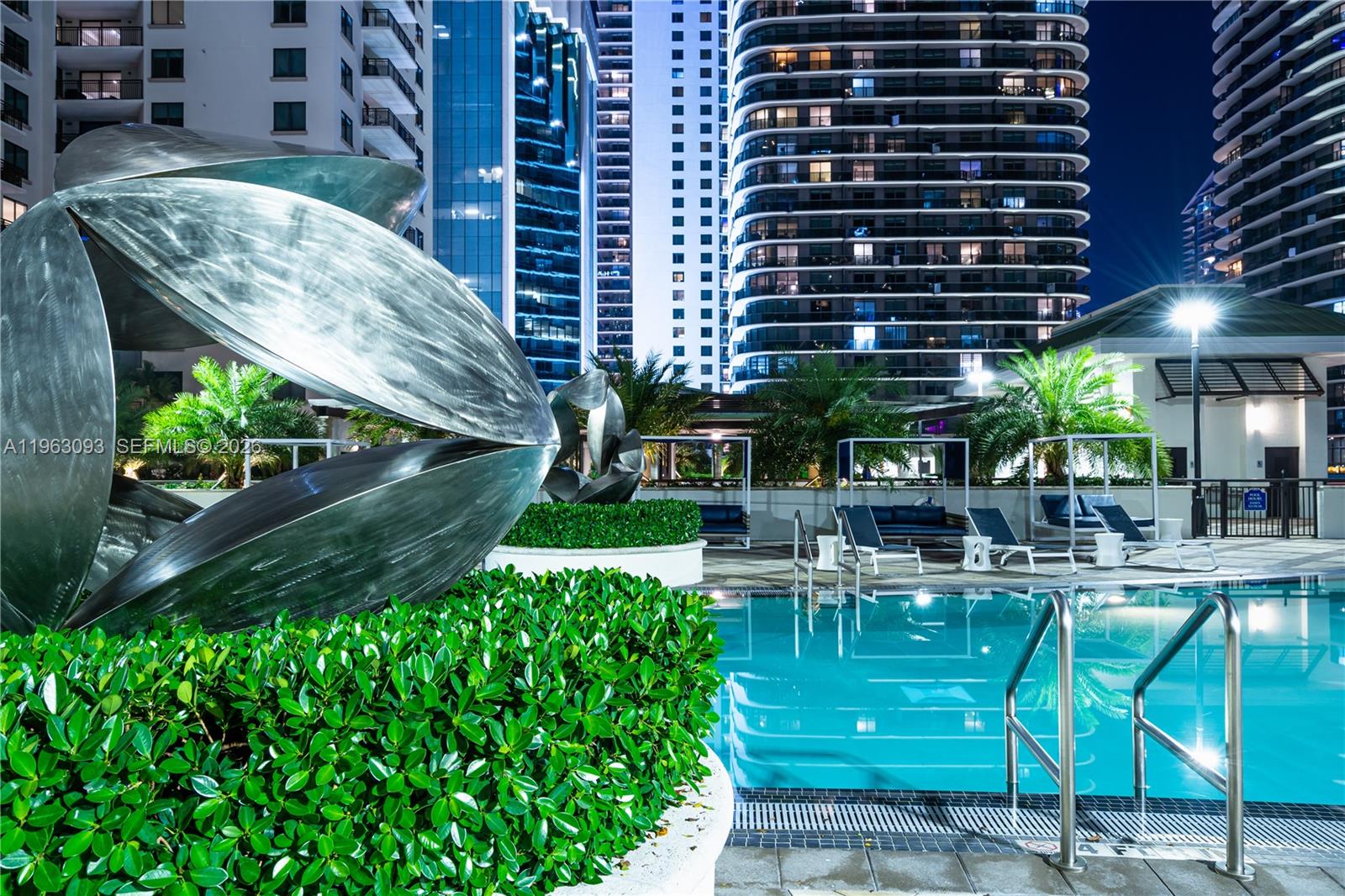 image Nine at Mary Brickell Village38