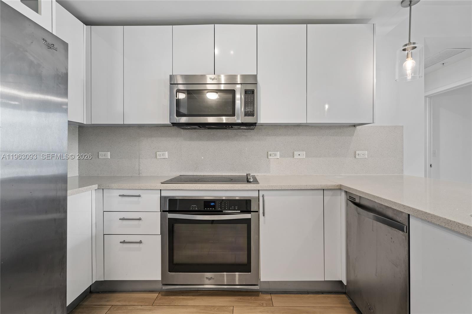 image Nine at Mary Brickell Village3