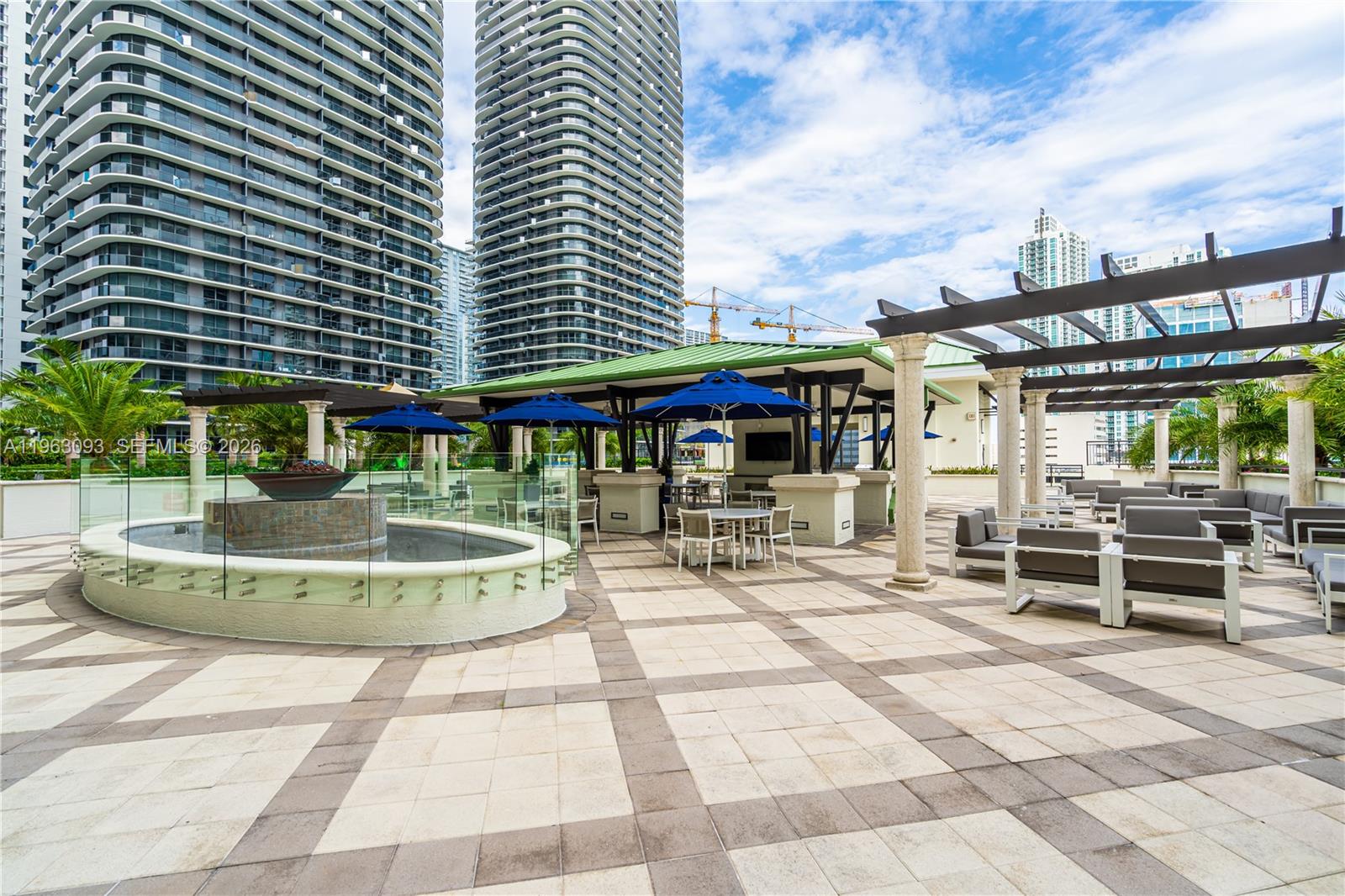 image Nine at Mary Brickell Village43