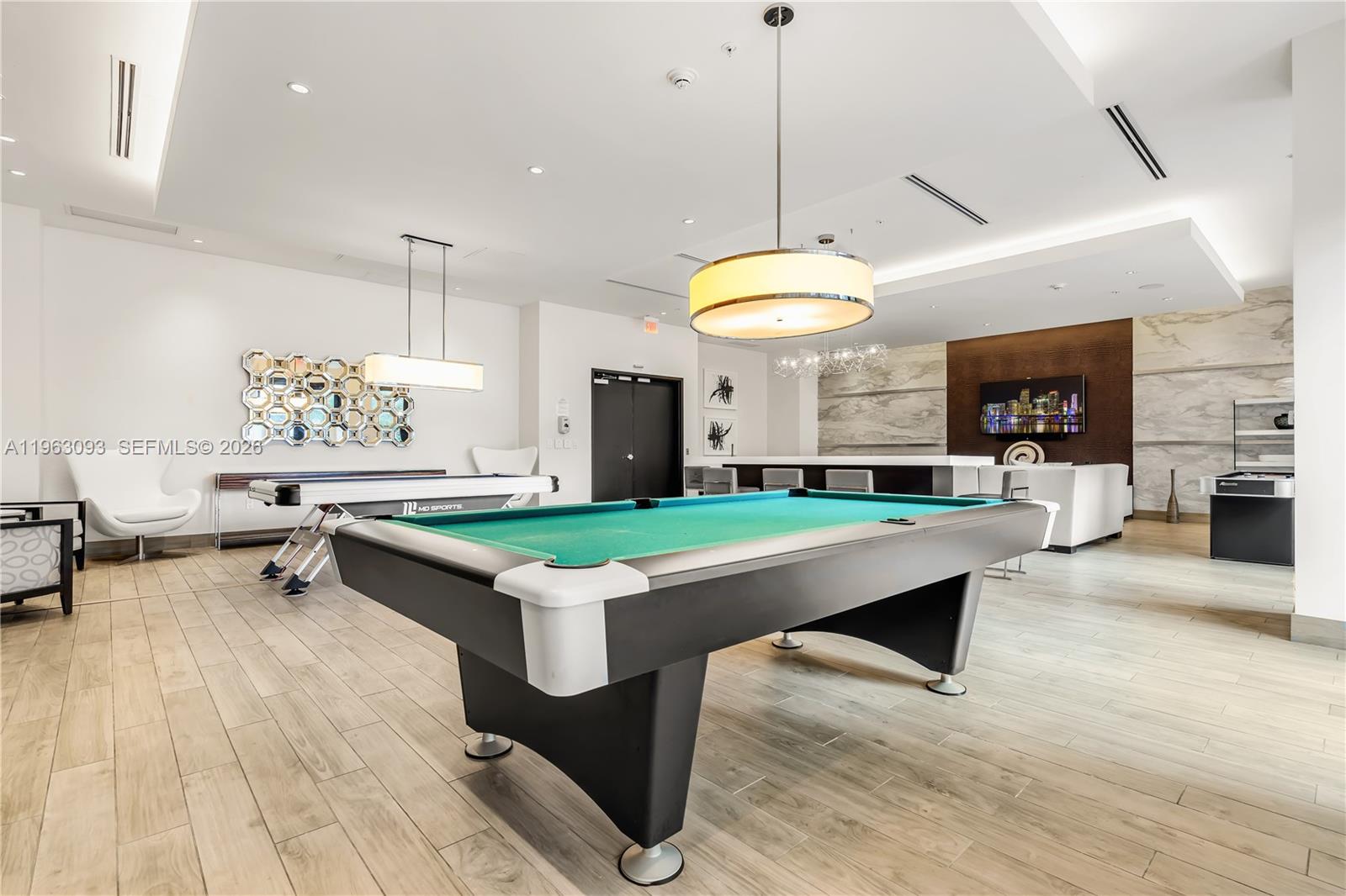 image Nine at Mary Brickell Village56