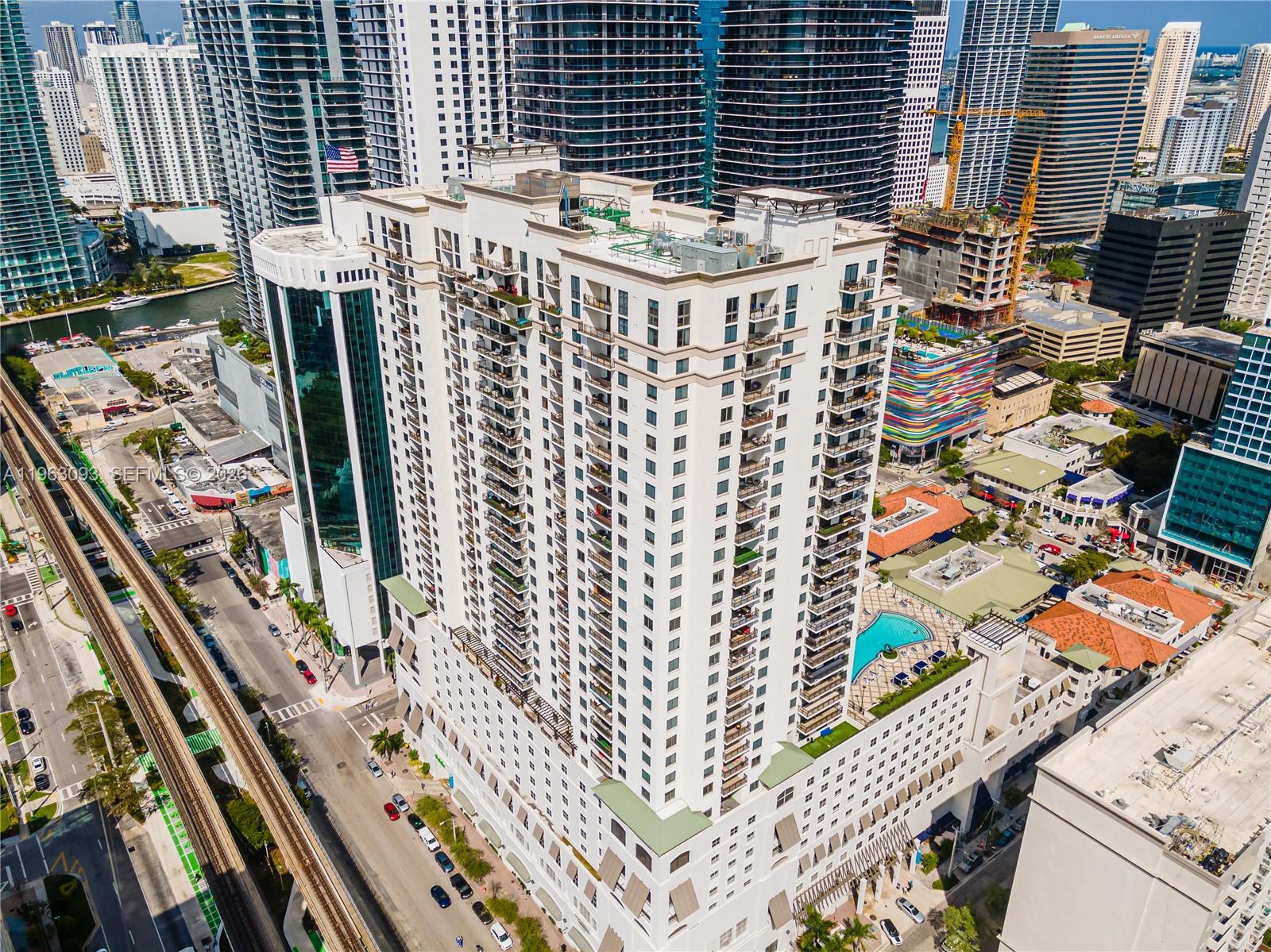 image Nine at Mary Brickell Village58