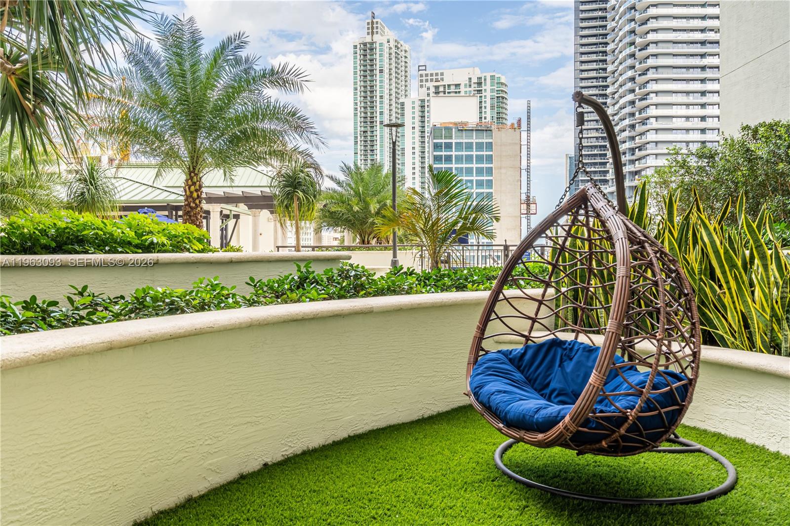 image Nine at Mary Brickell Village68
