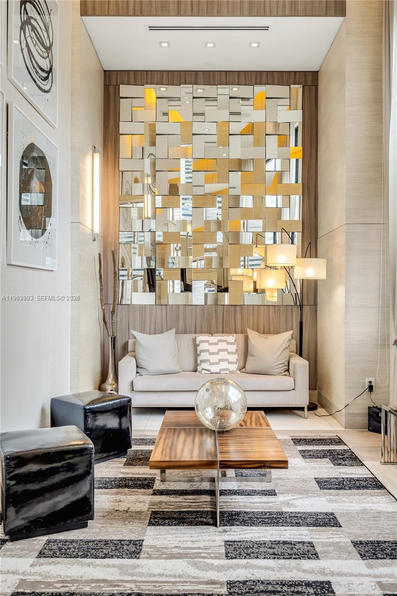 image Nine at Mary Brickell Village71