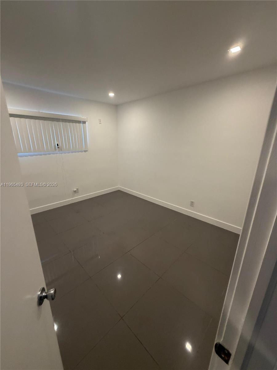 13105 Ixora Ct #107 North Miami, FL 33181