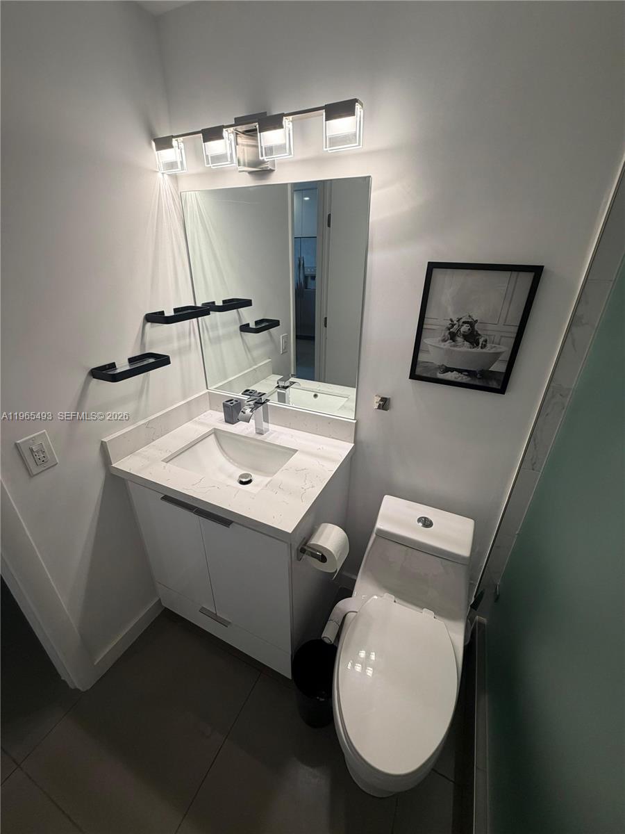 13105 Ixora Ct #107 North Miami, FL 33181