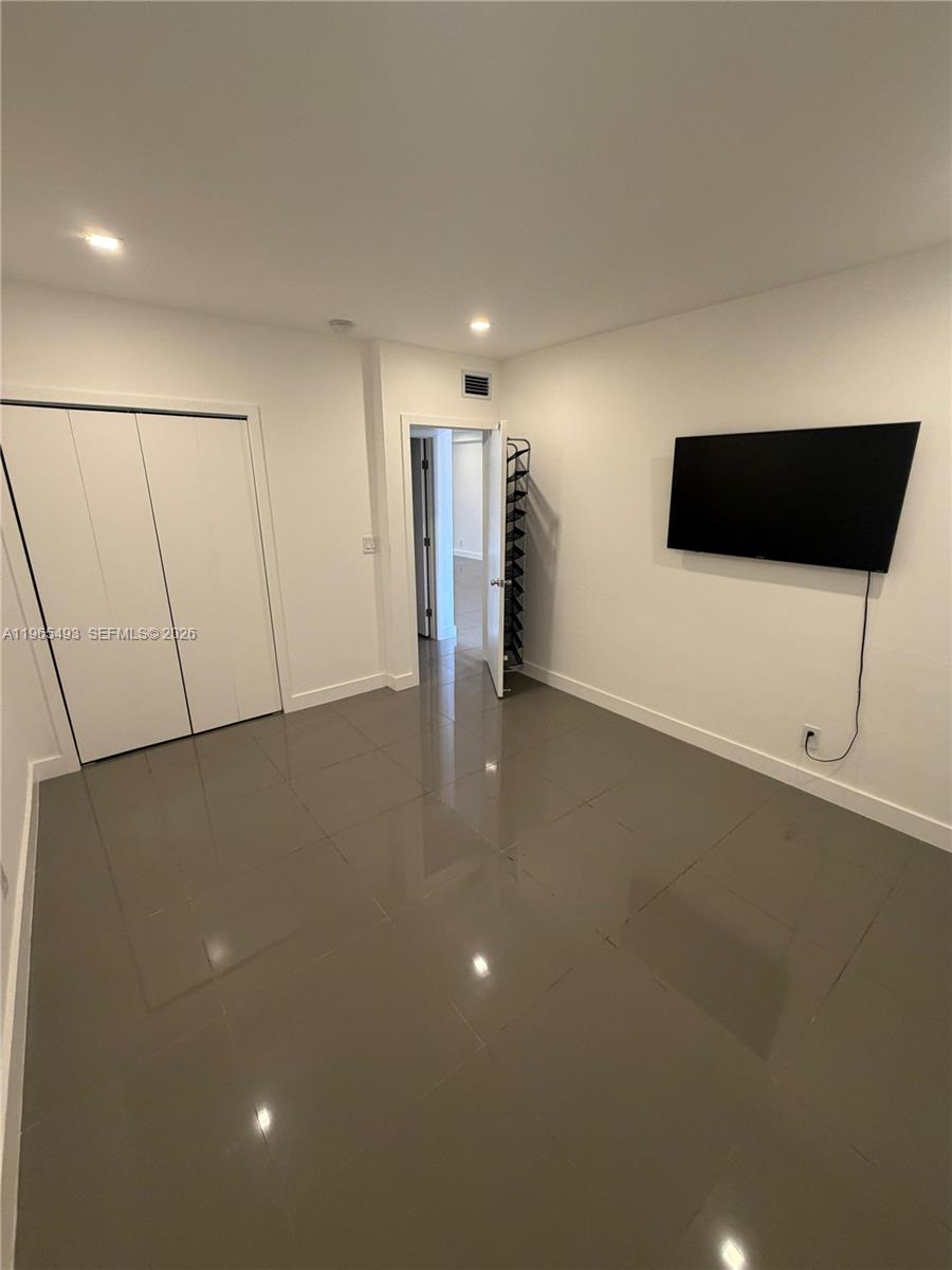 13105 Ixora Ct #107 North Miami, FL 33181