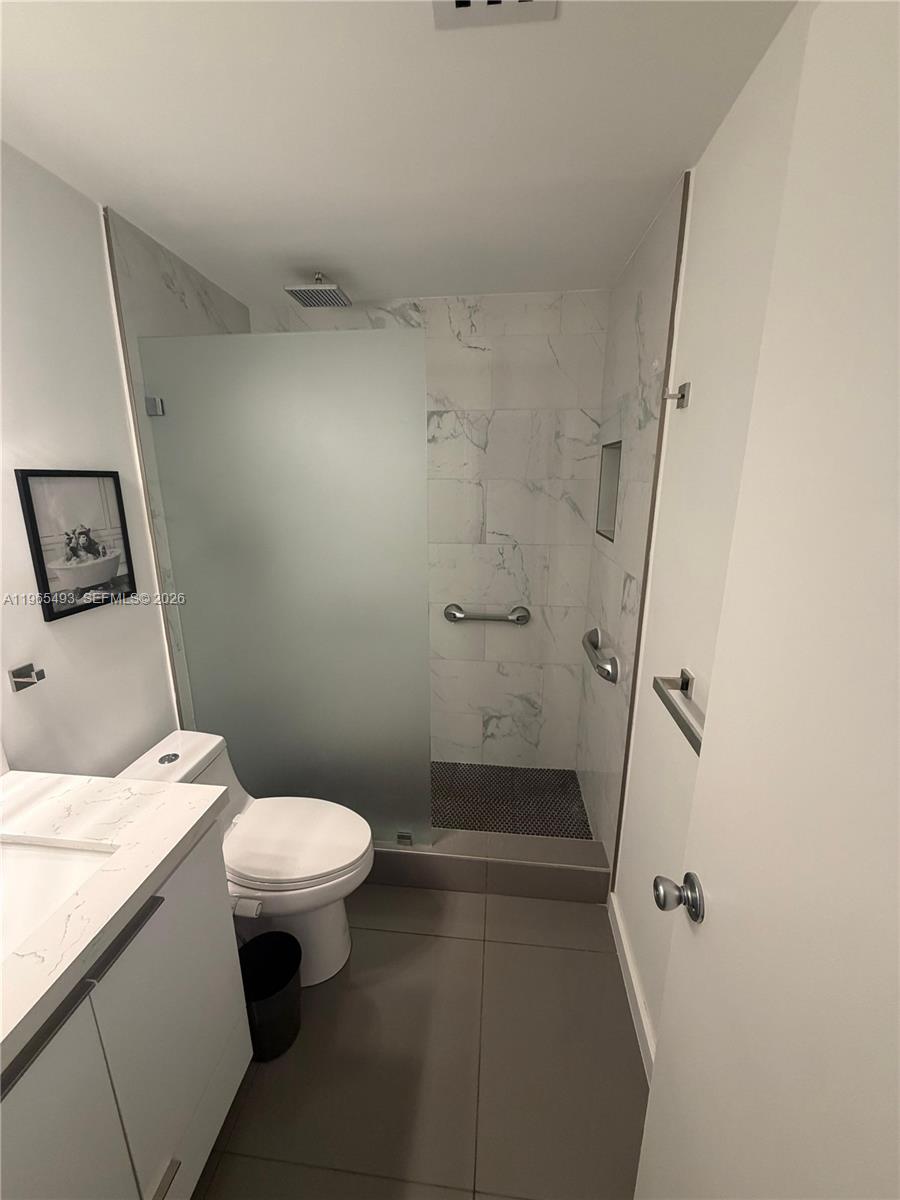 13105 Ixora Ct #107 North Miami, FL 33181