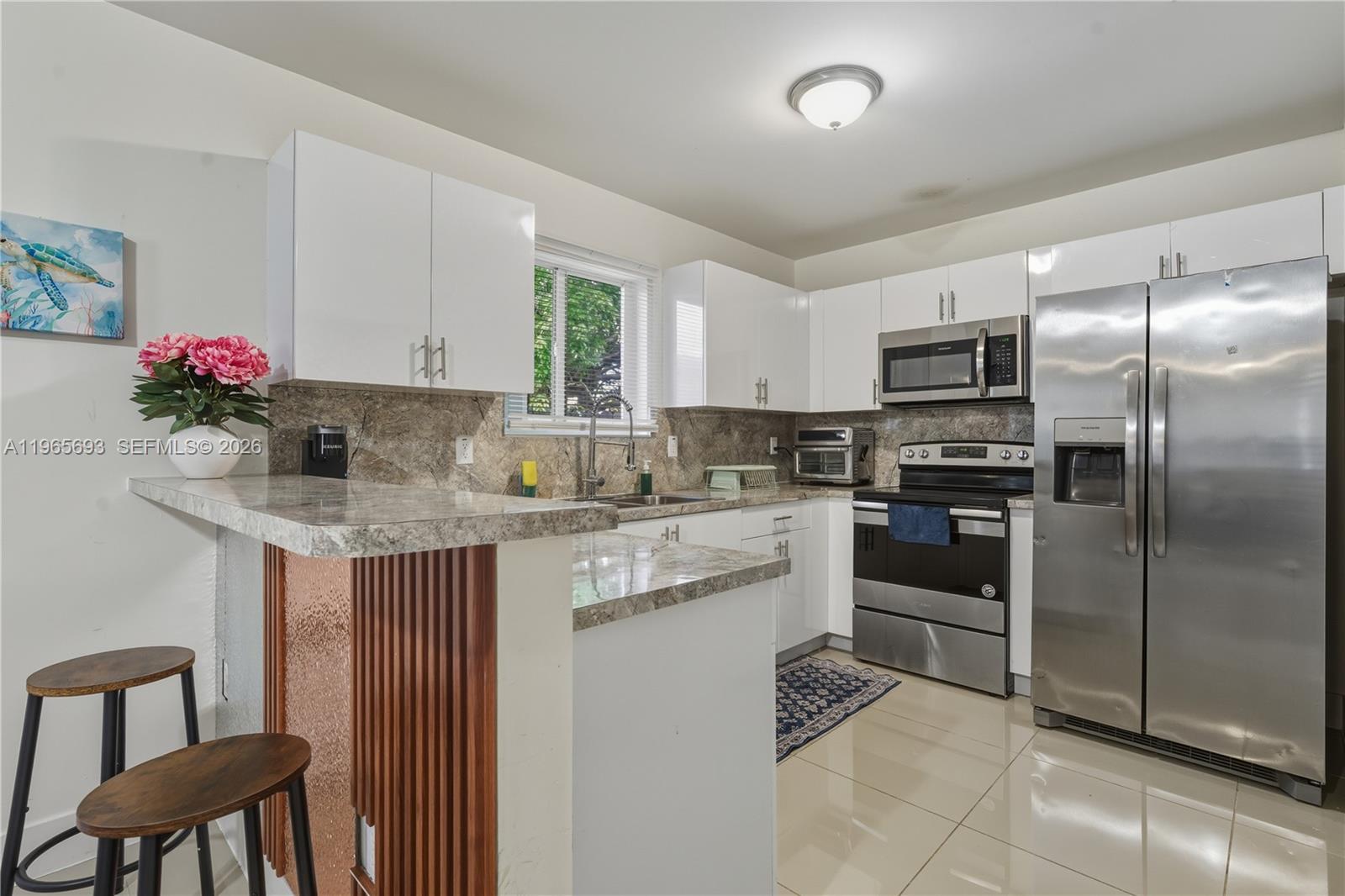 6723 NW 6th Ave Miami, FL 33150