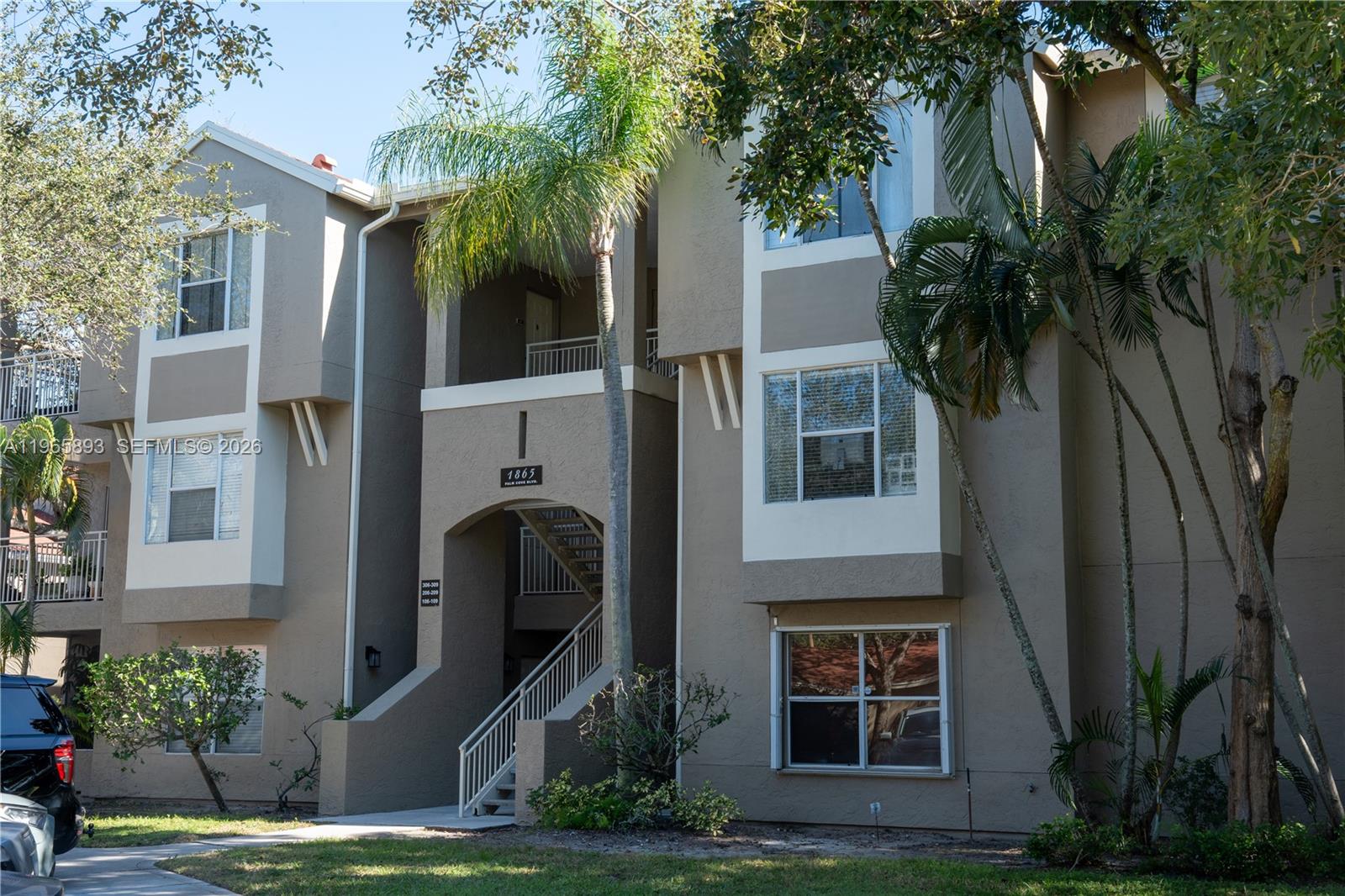 1865 Palm Cv Blvd #308 Delray Beach, FL 33445