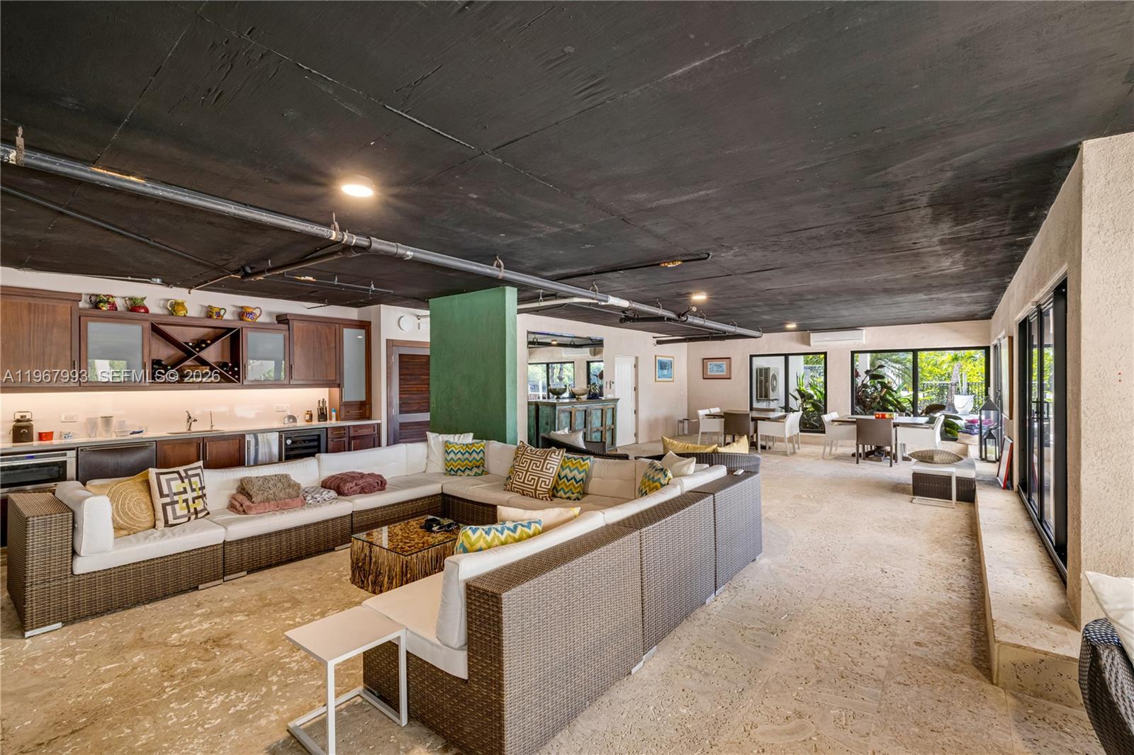 460 Costanera Rd Coral Gables, FL 33143