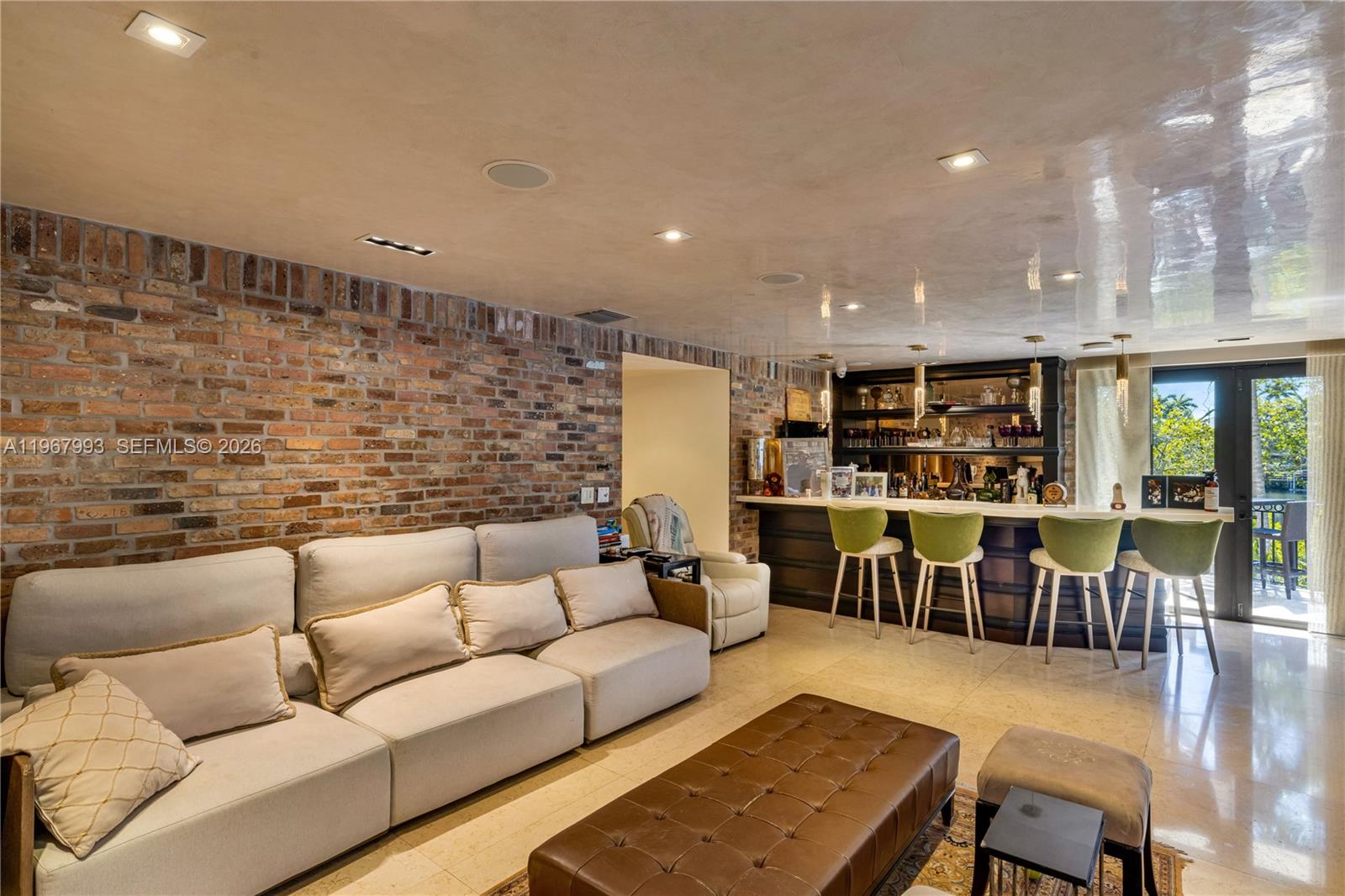 460 Costanera Rd Coral Gables, FL 33143