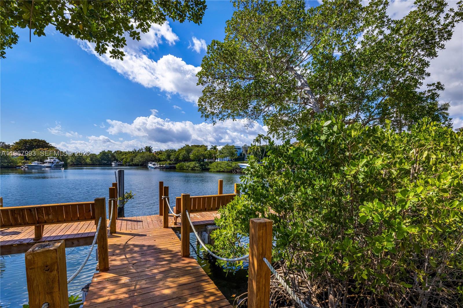 460 Costanera Rd Coral Gables, FL 33143