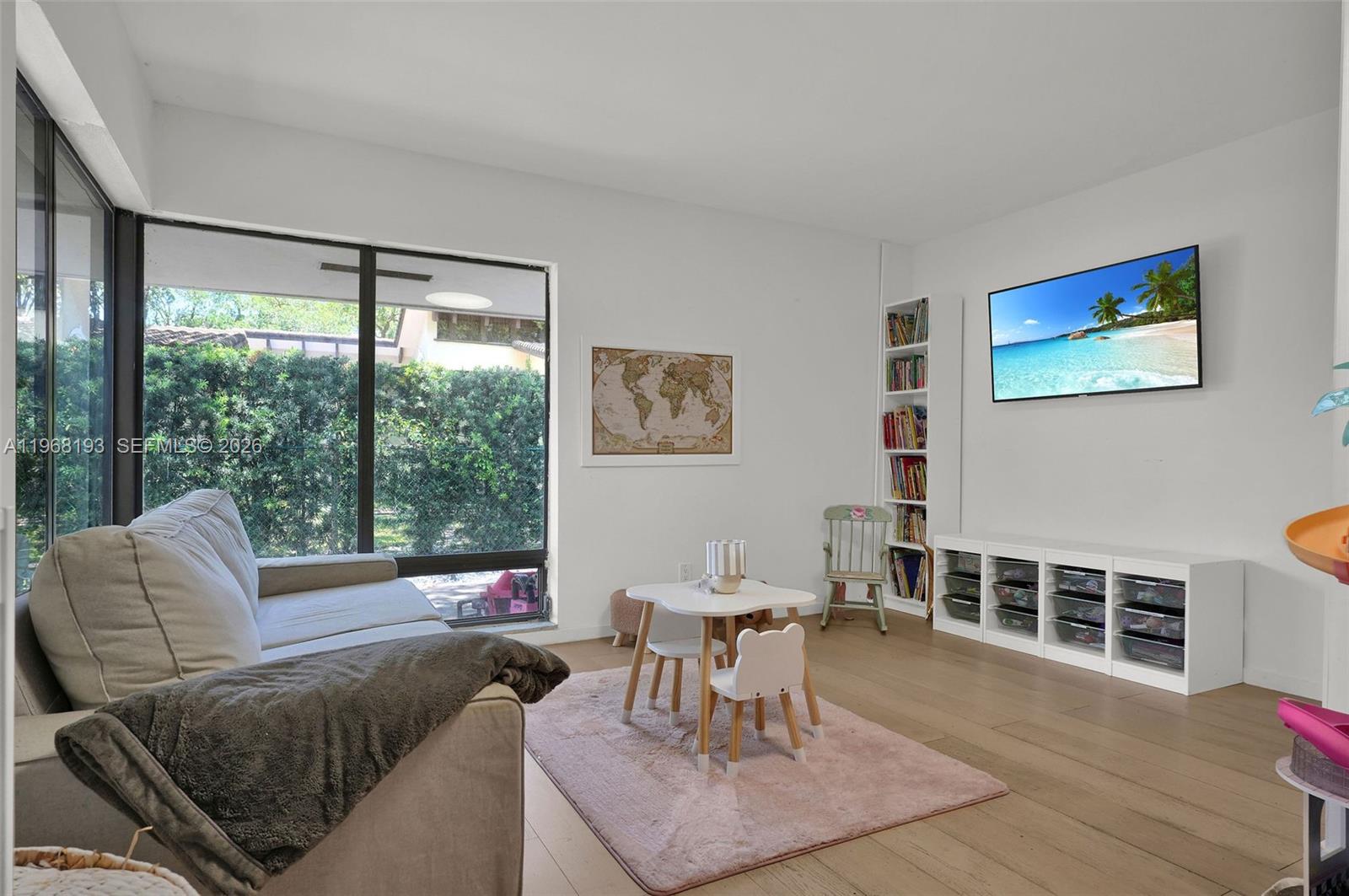 5801 SW 37th Ter Fort Lauderdale, FL 33312